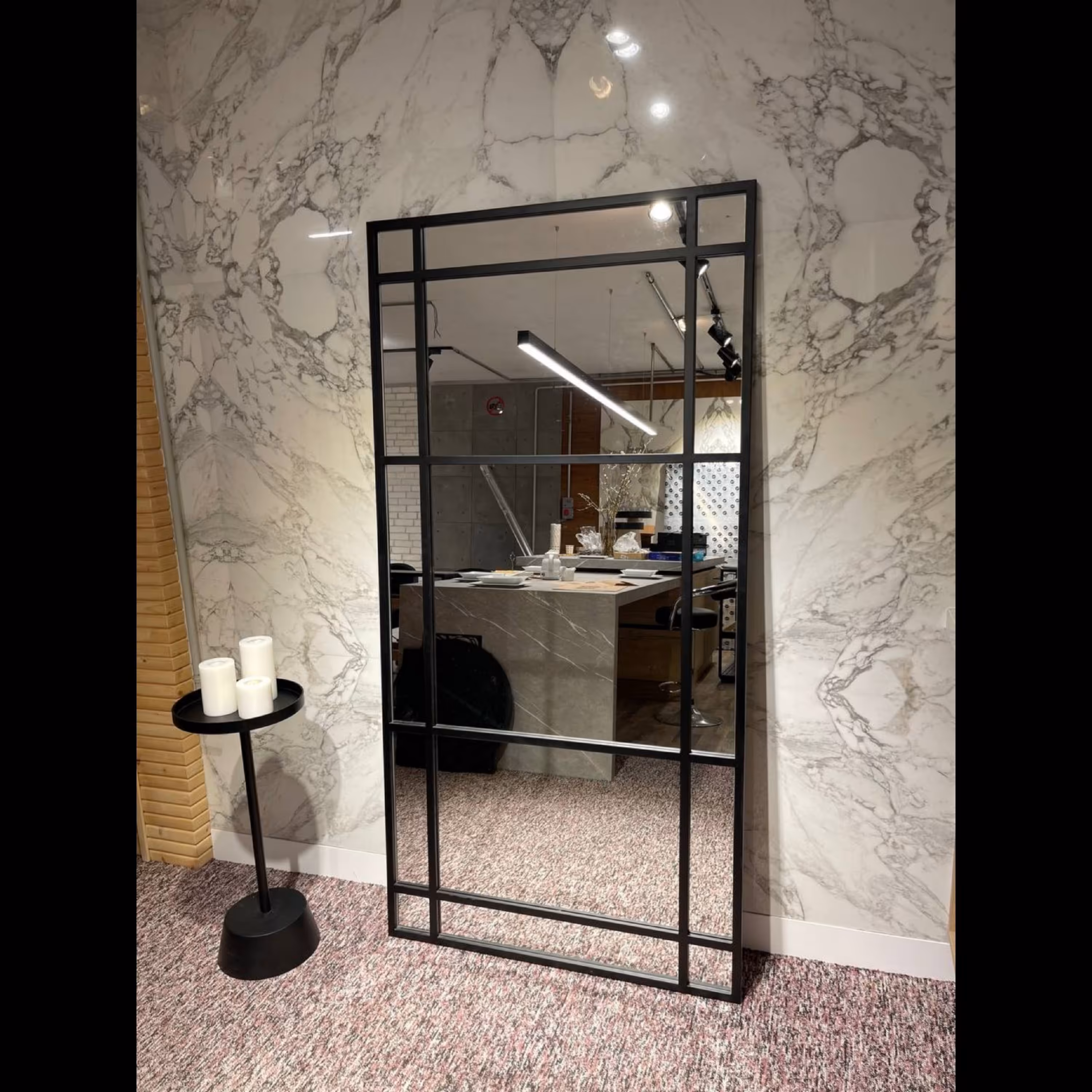 آینه قدی مستطیلی طرح پنجره 