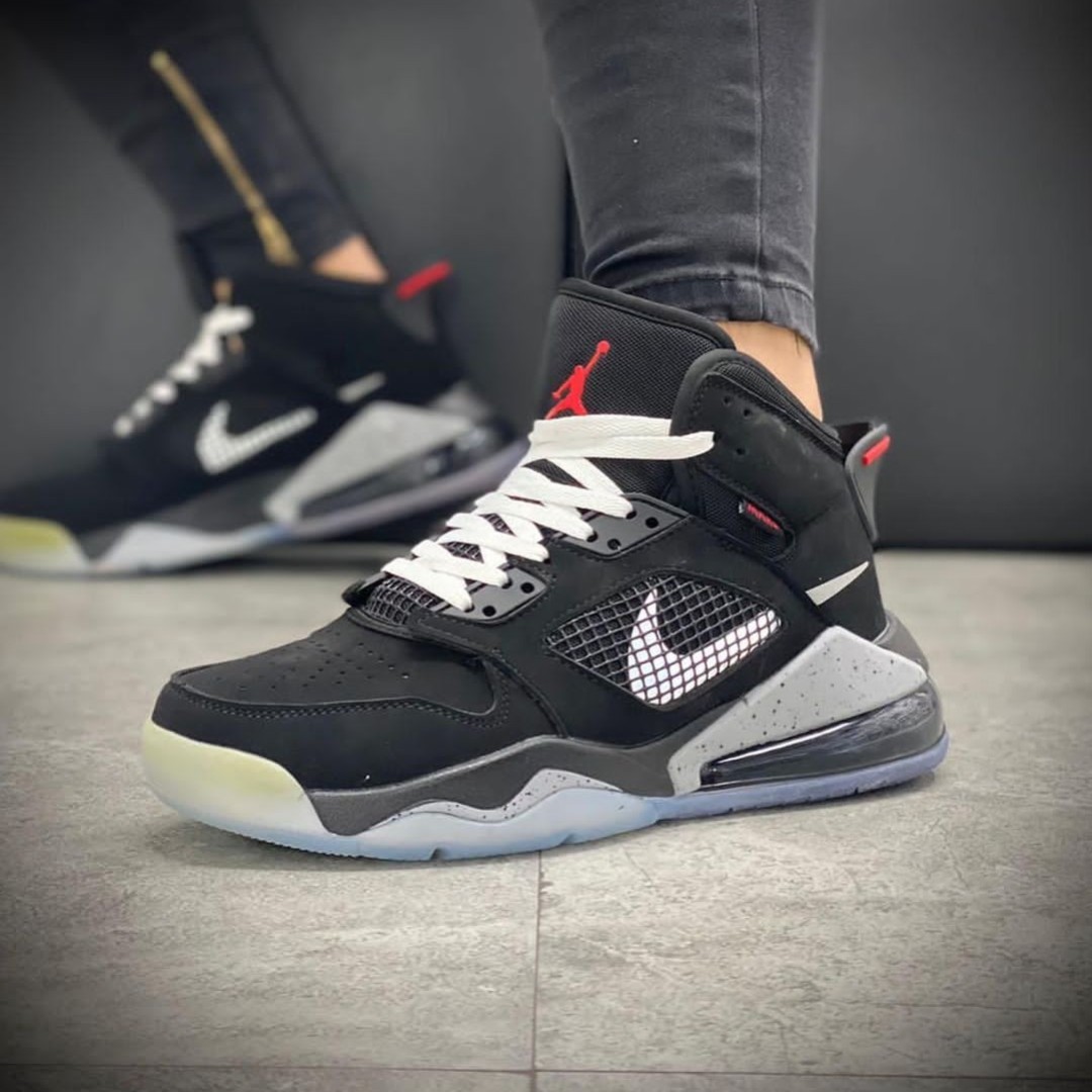 214 کتونی نایک ساق دار مردانه Nike ویتنام مناسب ورزش و پیاده روی