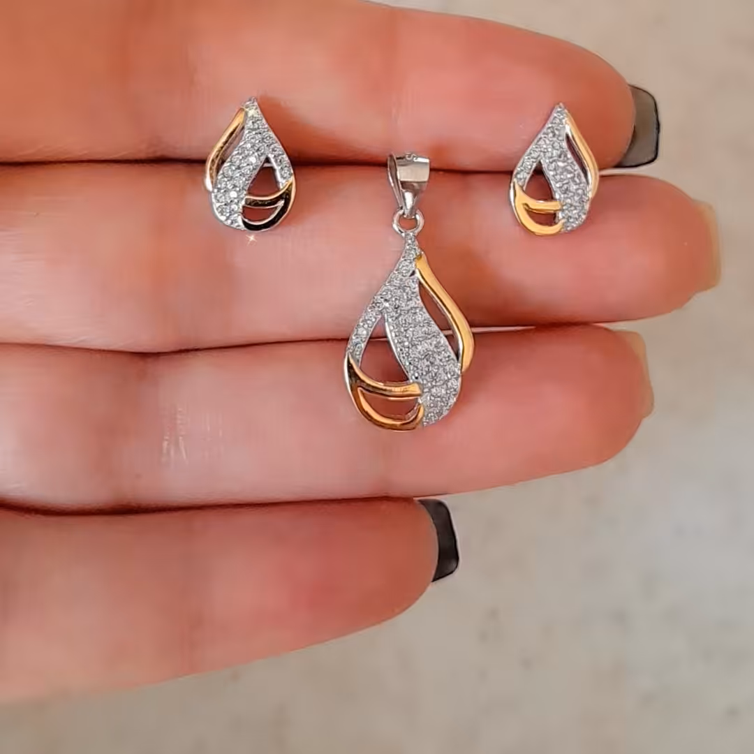 نیم ست نقره خارجی ابکاری طلا دو رنگ  کاملا مشابه جواهر طلا 