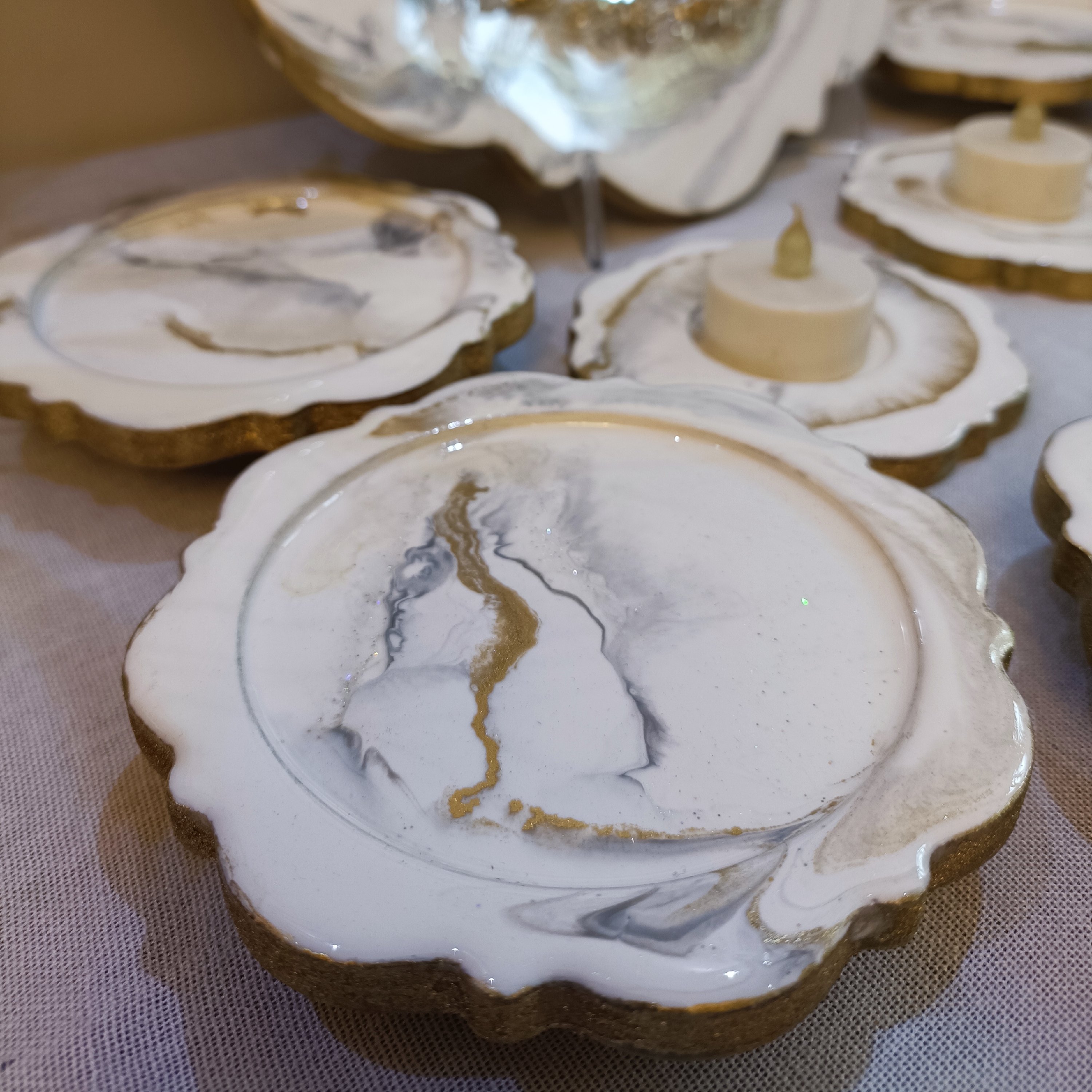 هفت سین رزینی خاص ، کار شده با چوب و رزین 