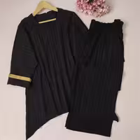تونیک تک اَسما - جنس کراش - تک رنگ مشکی - مجلسی و مناسب محرم - فری سایز - شلوار جز محصول نیست