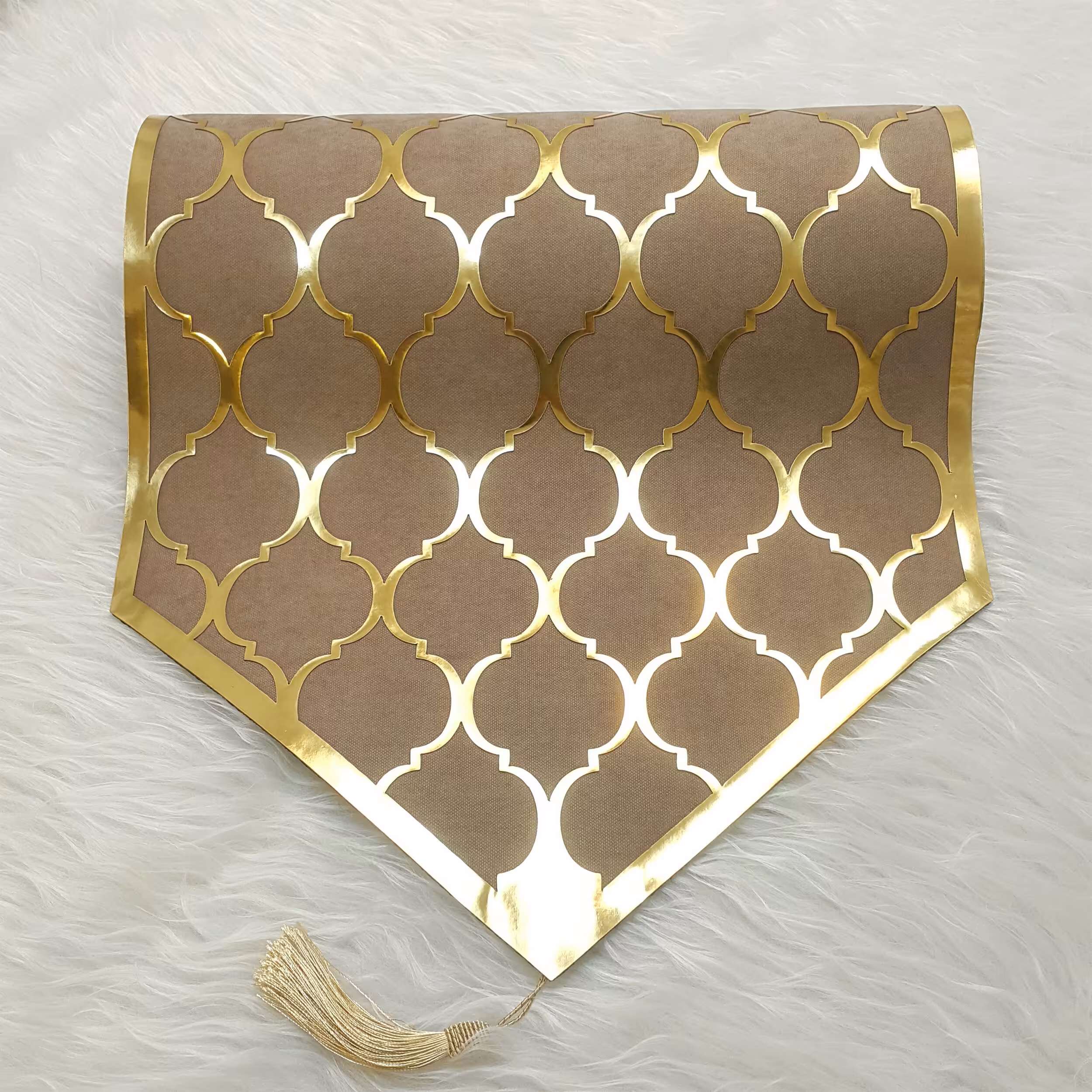 رانر رومیزی مخمل 40 در 110 مناسب میز غذاخوری 6 نفره مدل merli01