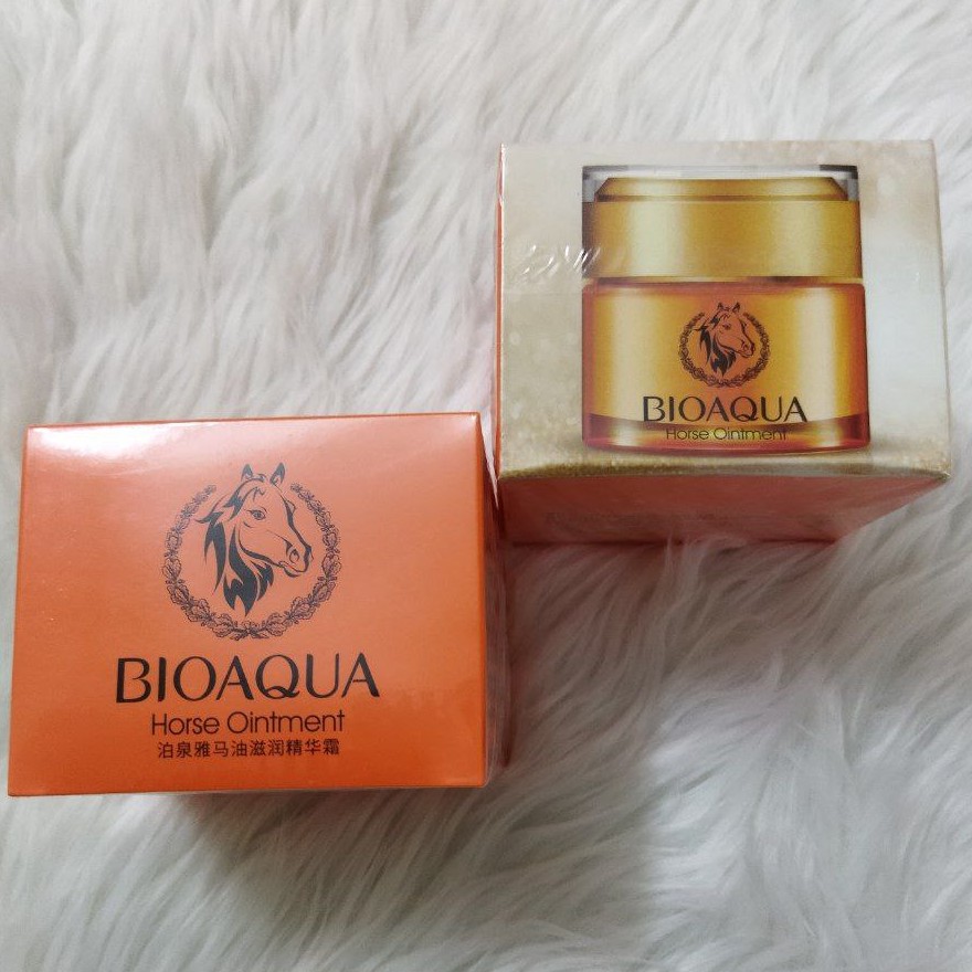 کرم مرطوب کننده روغن اسب بیواکوا