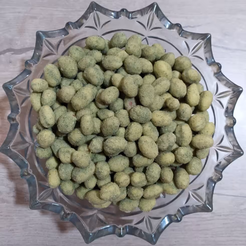 بادام زمینی طعم دار پیاز جعفری در بسته بندی های یک کیلوگرمی