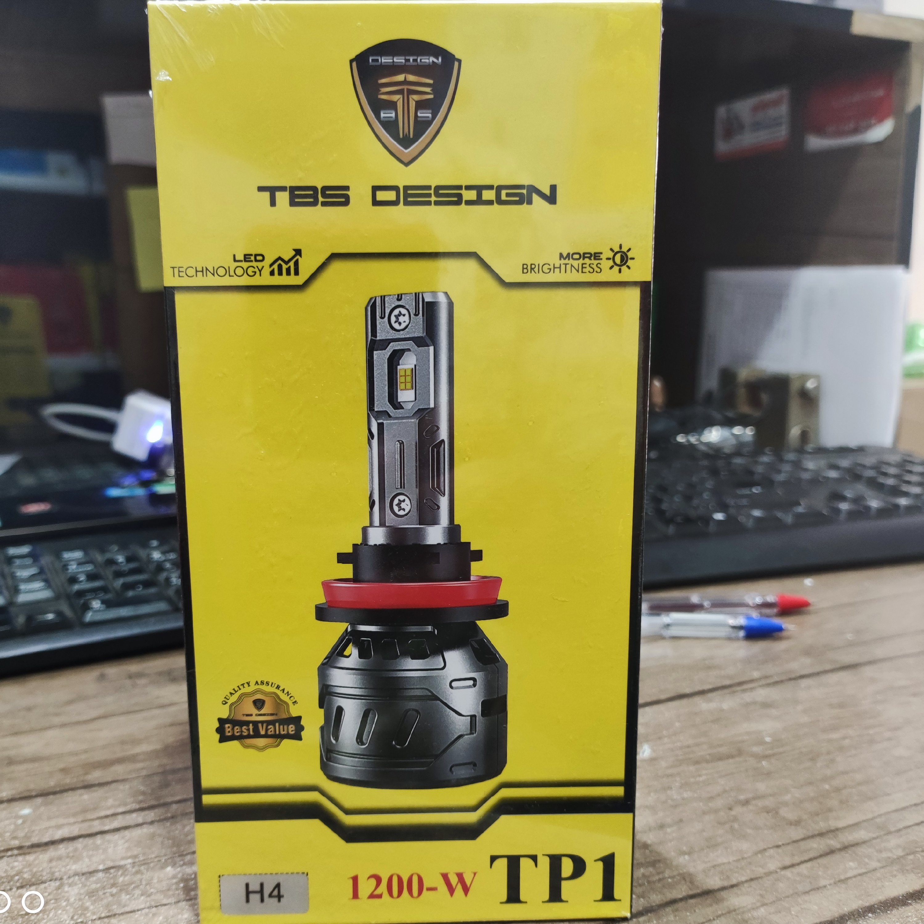هدلایت توبیز مدل tp1 پایه H4