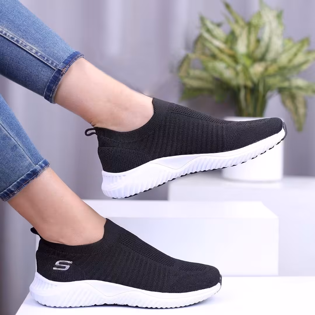 کفش پیاده روی و ورزشی اسکیچرز اصل زیره eva بسیار سبک دارای ضمانت و ارسال رایگان