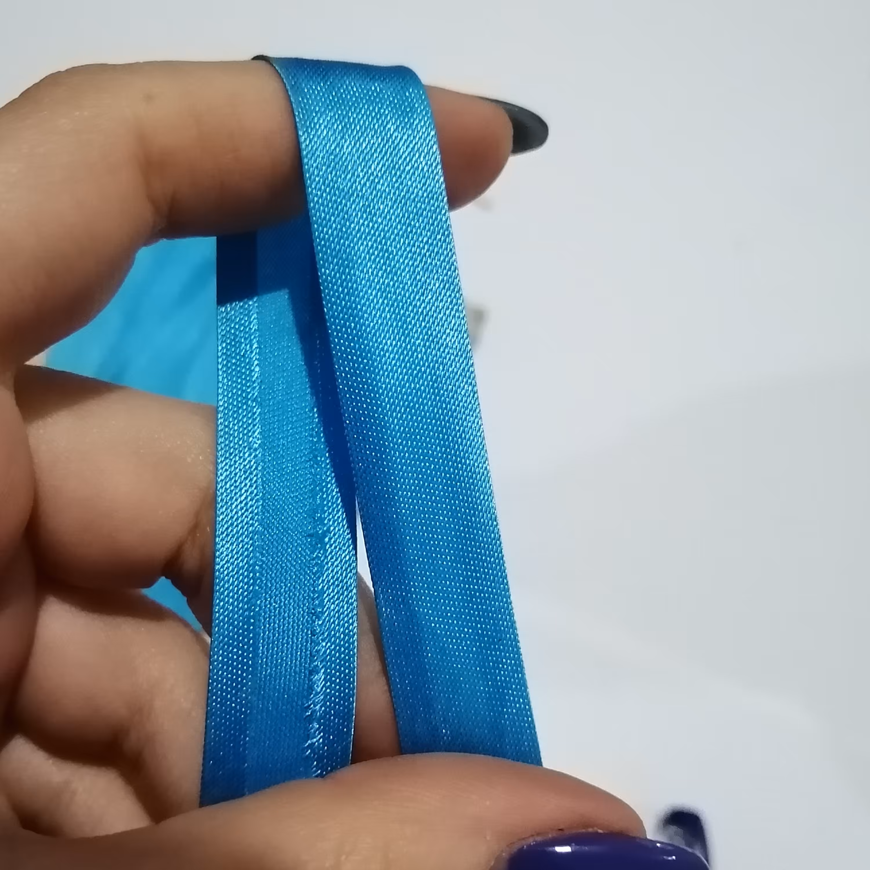 نوار  اریب آبی 7عرض یک و نیم یک متر 