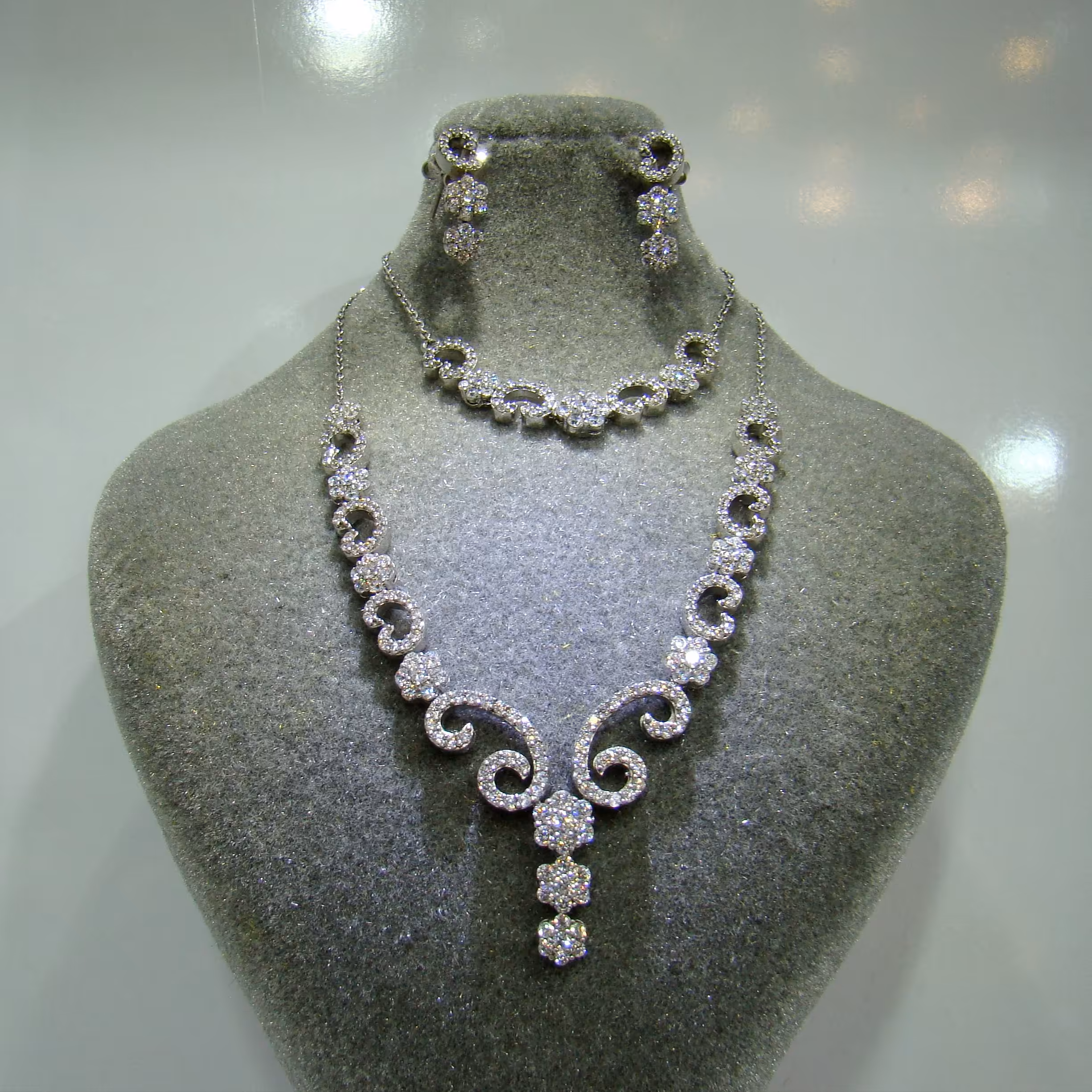 سرویس نقره ایتالیایی فلاور بته جغه روکش طلا سفید