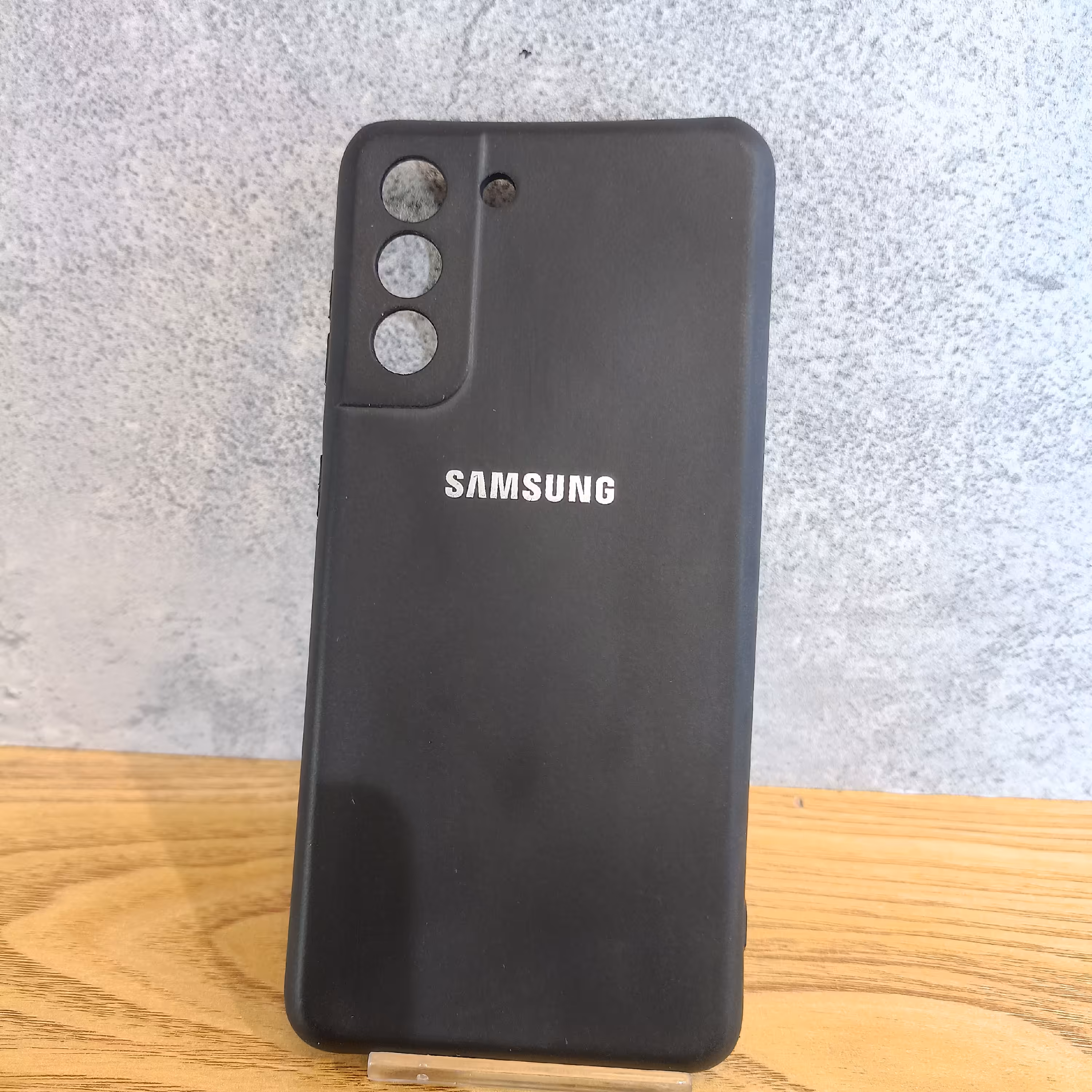 قاب(گارد)گوشی s21 مدل سیلیکن های کپی مشکی samsung S21