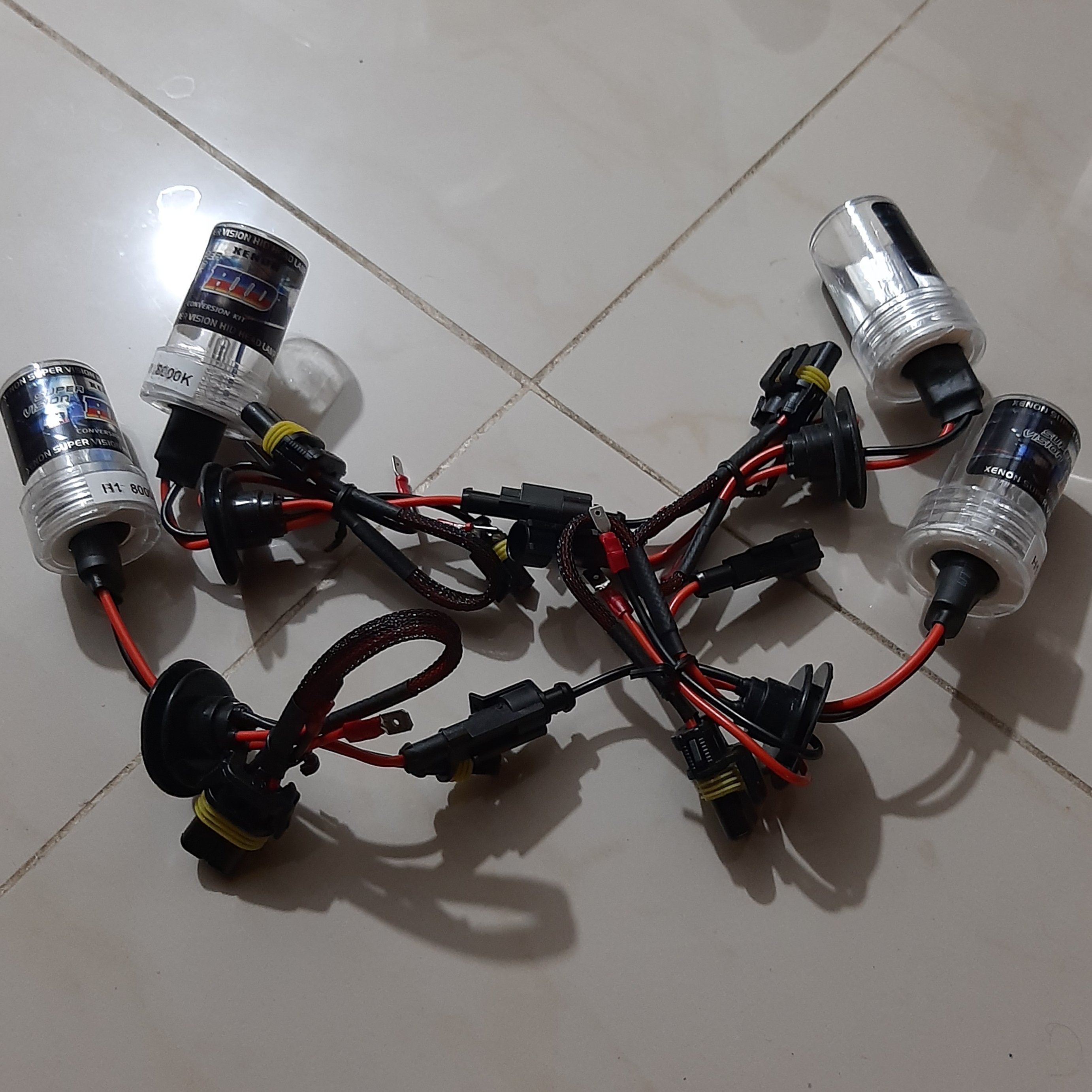 لامپ زنون بدون ترانس بسته دو عددی پایه H7 6000k