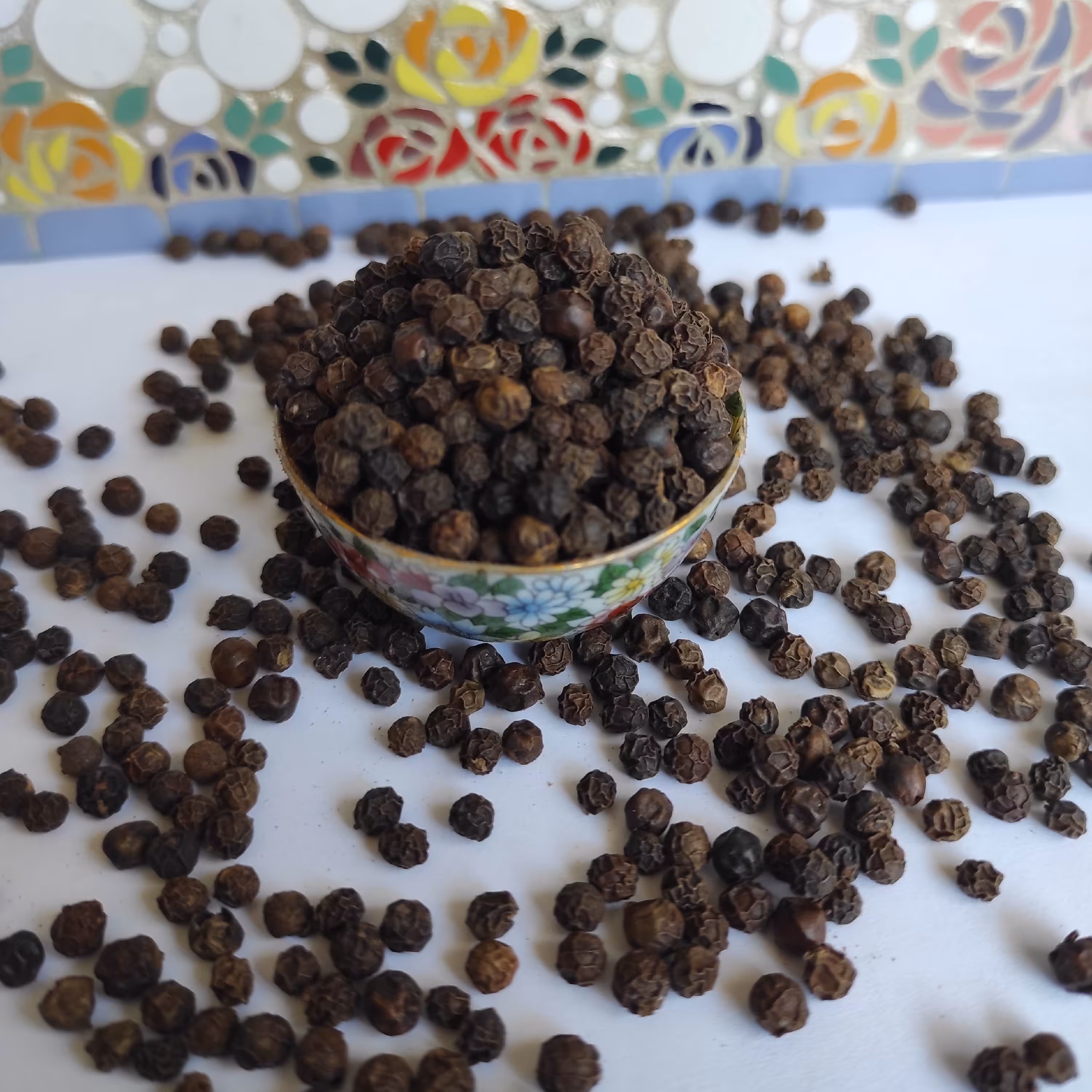 فلفل سیاه دان درجه یک خوش عطر 