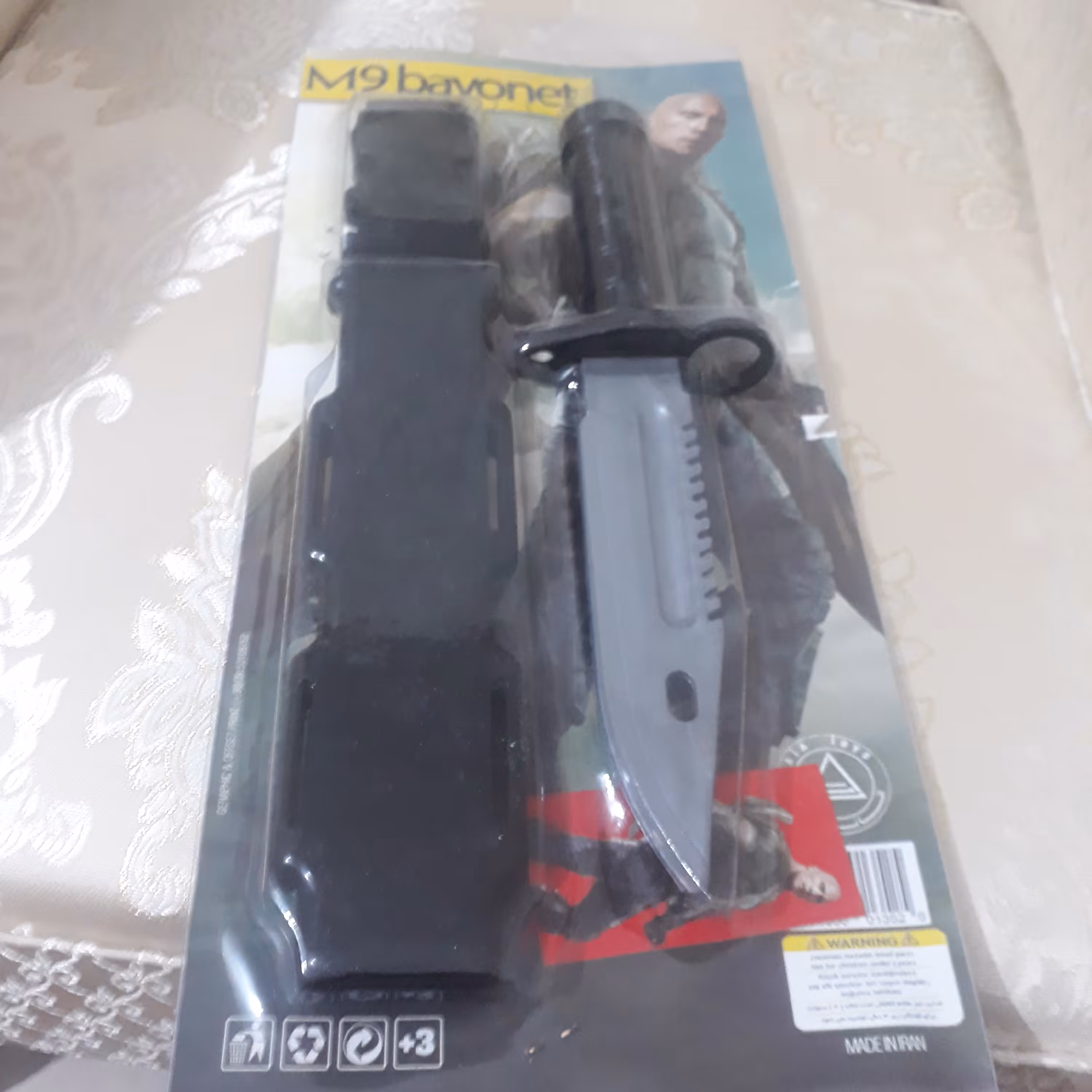 خنجر کمری ( کارد کمری ) m9  با قلاب آویز به کمربند 