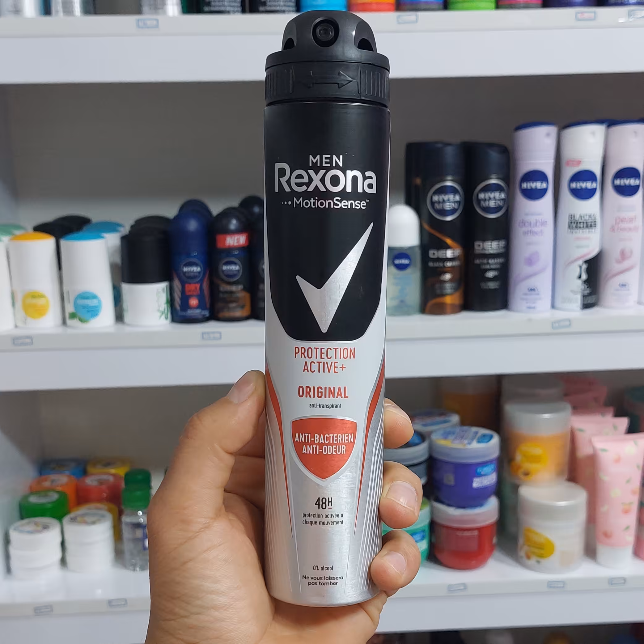 اسپری رکسونا مردانه پروتکشن اکتیو قرمز