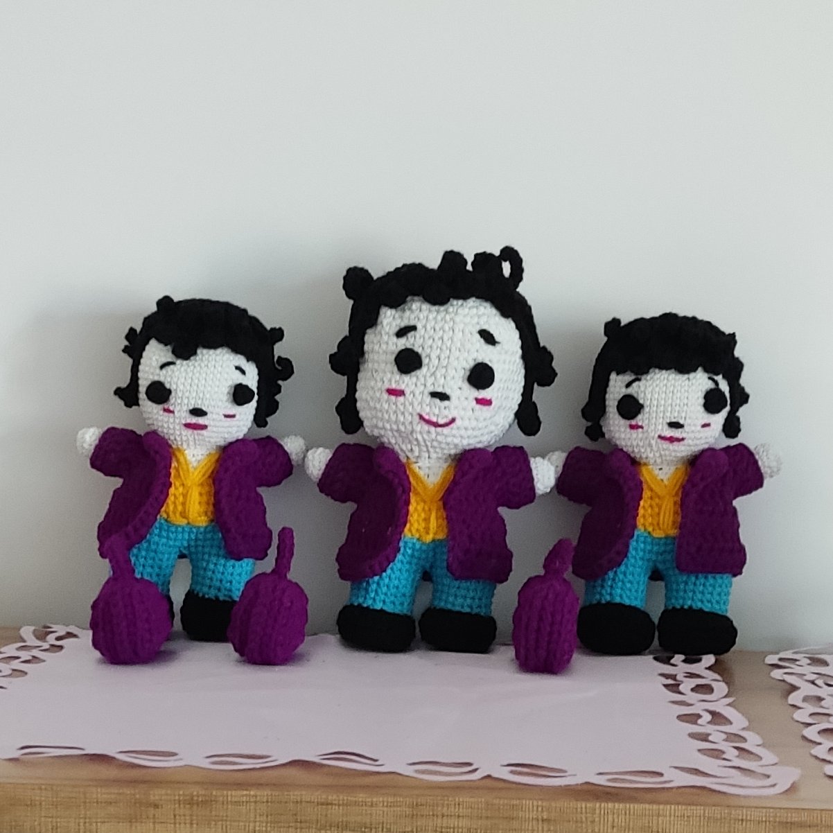 عروسک پسر با کیف ، بافتنی سیسمونی