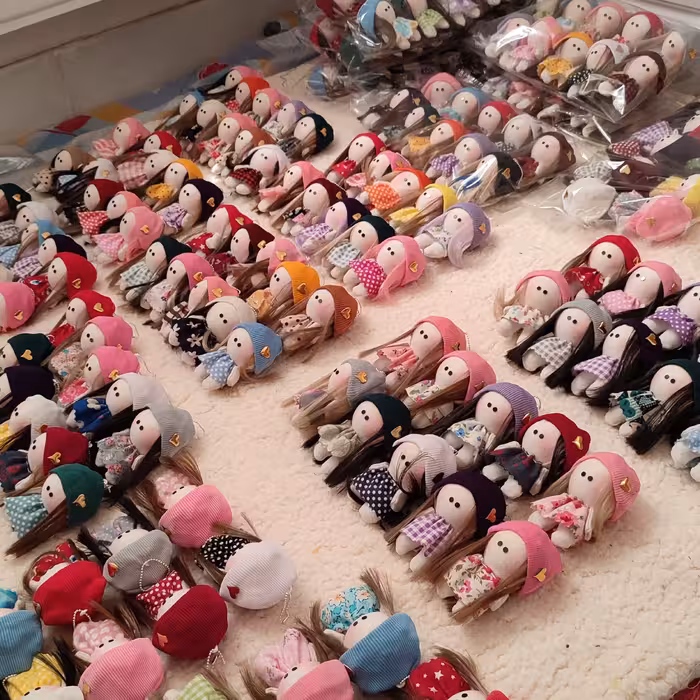 پک 50عددی عروسک روسی دختر جاکلیدی 8سانتی 