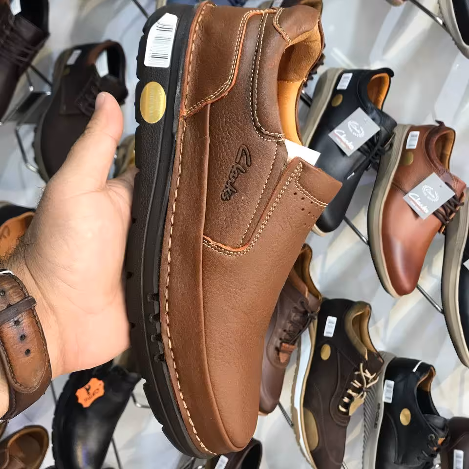 کفش تمام چرم طبی بسیار سبک راحت باضمانت 