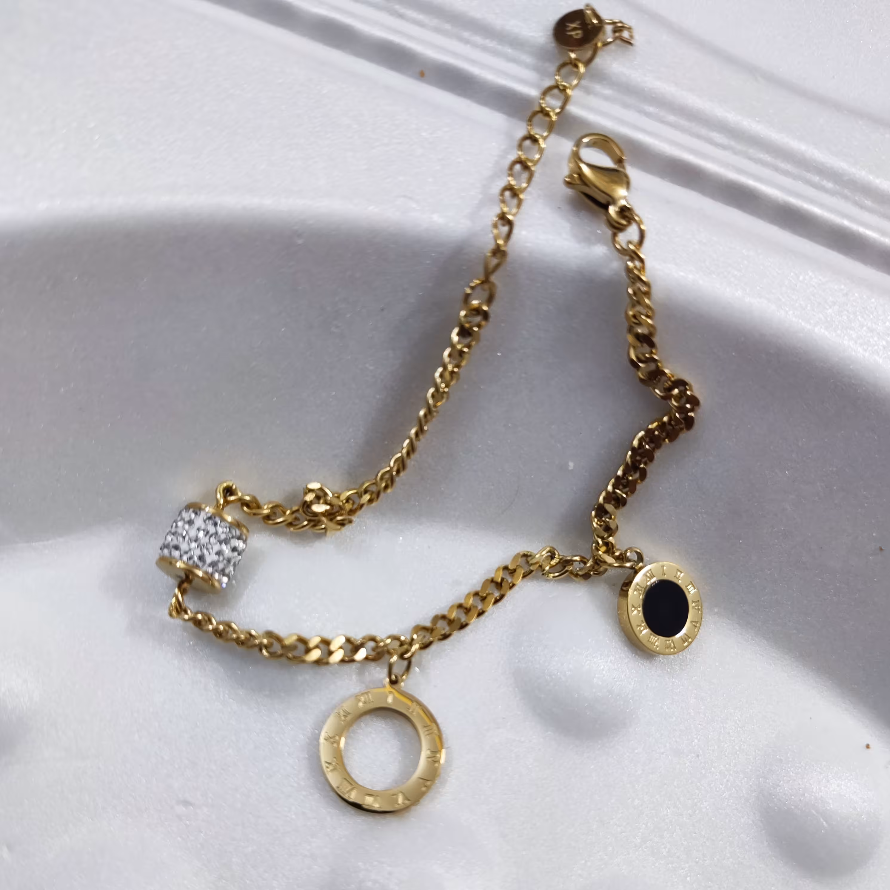 دستبند بولگاری استیل طلایی 