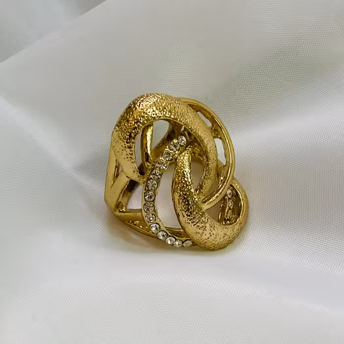 انگشتر استیل طرح طلا درشت  استیل ضد حساسیت با ارسال رایگان