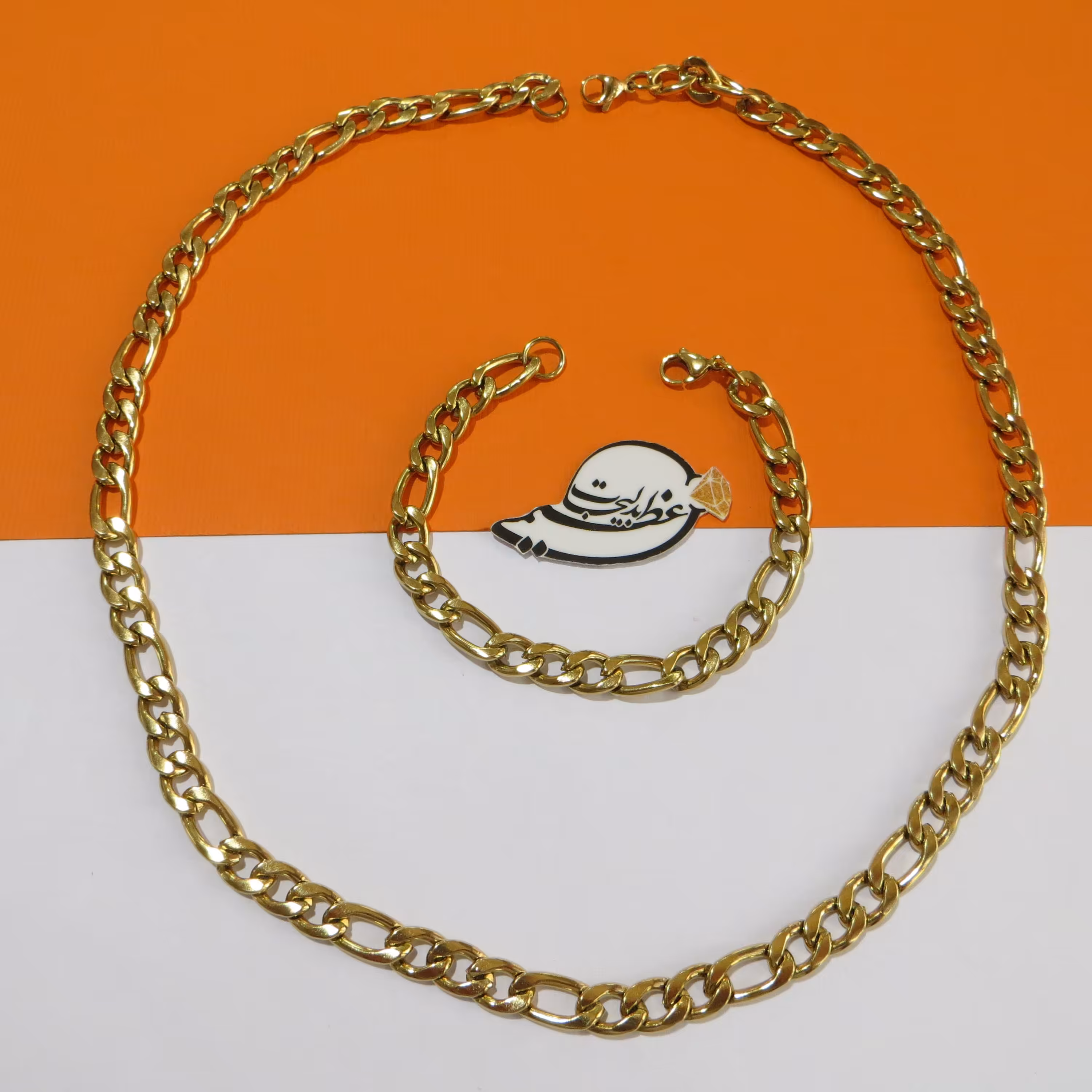 نیم ست کارتیه (کارتیر) طرح فیگارو بسیار زیبا از جنس استیل رنگ ثابت و کیفیت عالی 