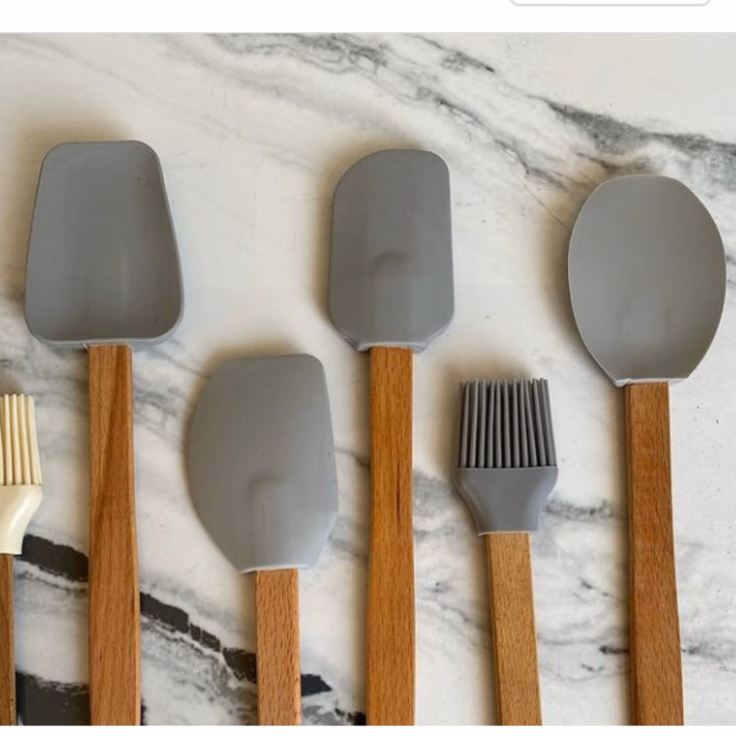 ست لیسک و فرچه سیلیکونی مجموعه 5 عددی رنگ طوسی