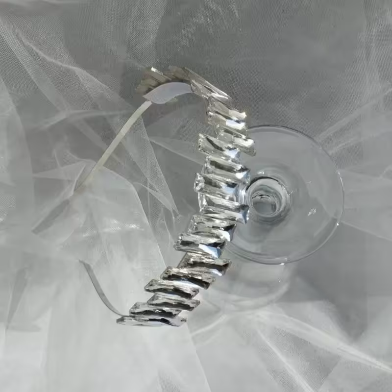 تل نگین کریستال 