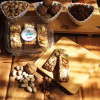 گرانولا بار 40 گرمی عسلی 9 عددی(پخت خانگی) 