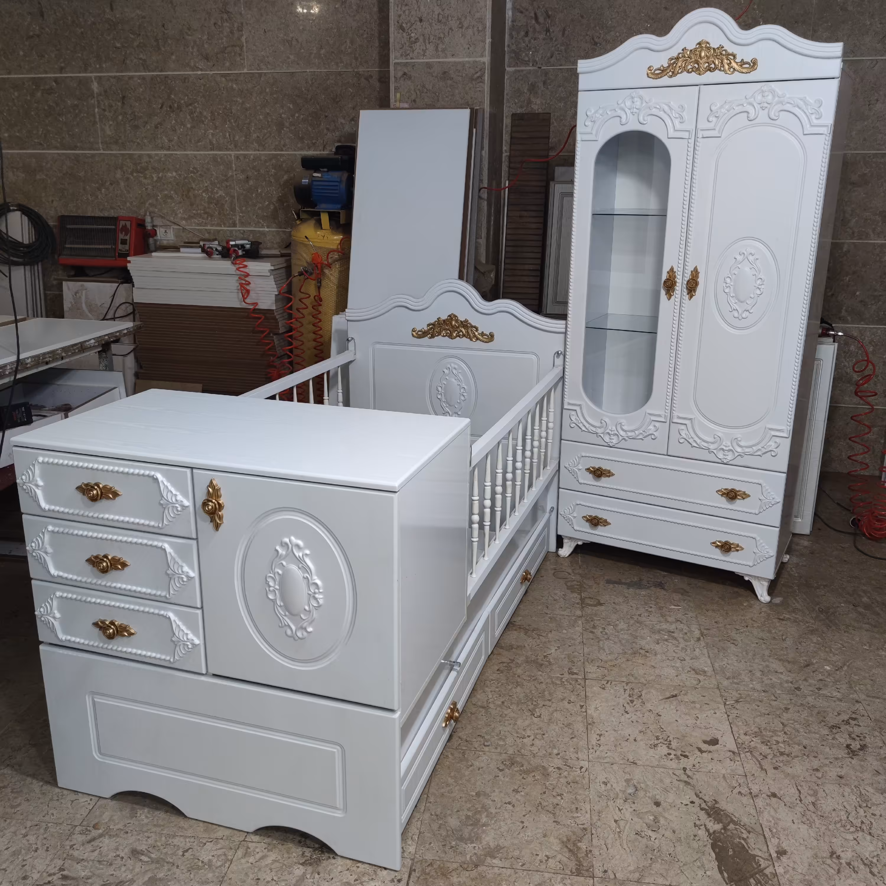 سیسمونی تخت نوزاد کمد بچه سرویس خواب کودک