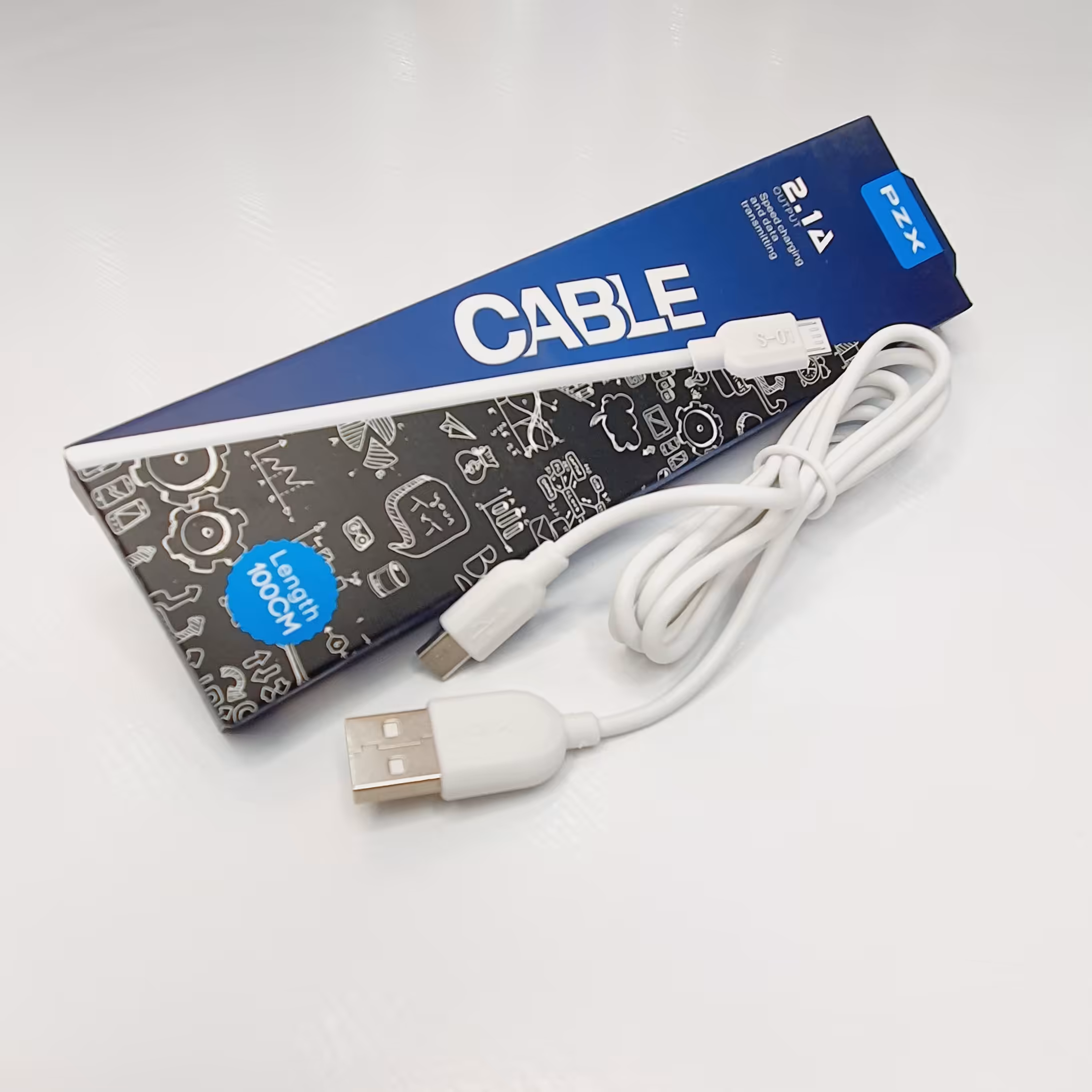 کابل fast شارژ و دیتا USB به Micro برند PZX  مدل S 0 1 یک متری 2.1 آمپر  بدنه pvc 