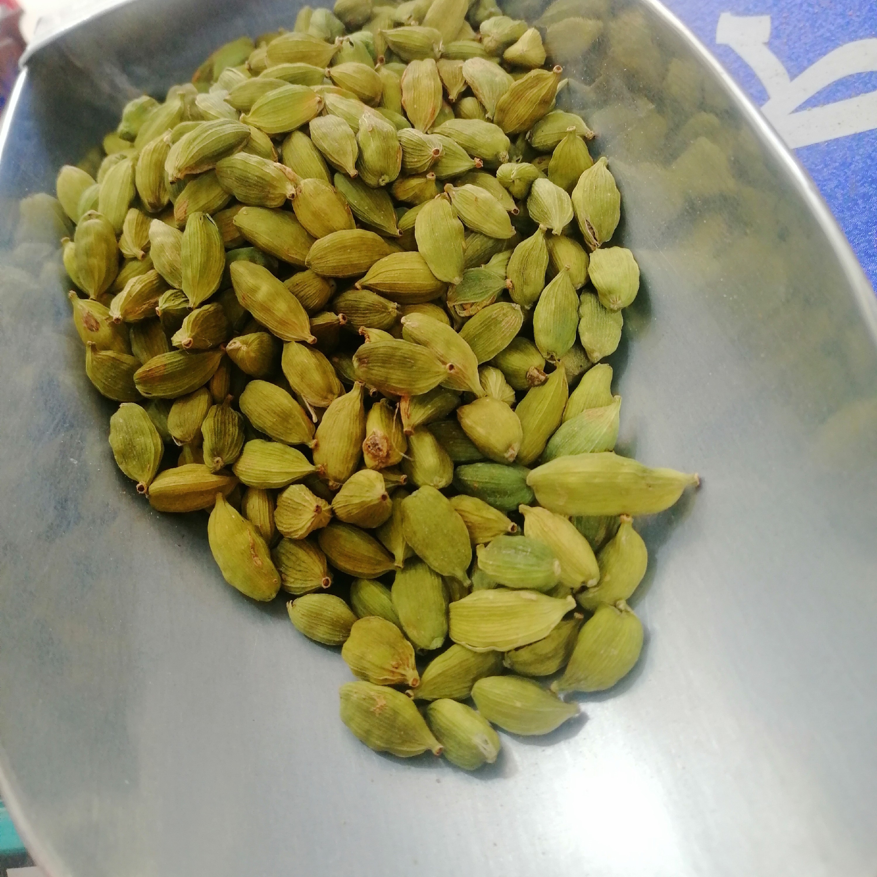 هل اکبر ( 20 گرمی) اعلا و معطر (پس کرایه)