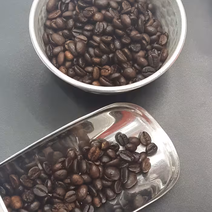 میکس قهوه 30 درصد روبوستا و 70 درصد عربیکا (فروشگاه آنیسون) مناسب اسپرسو