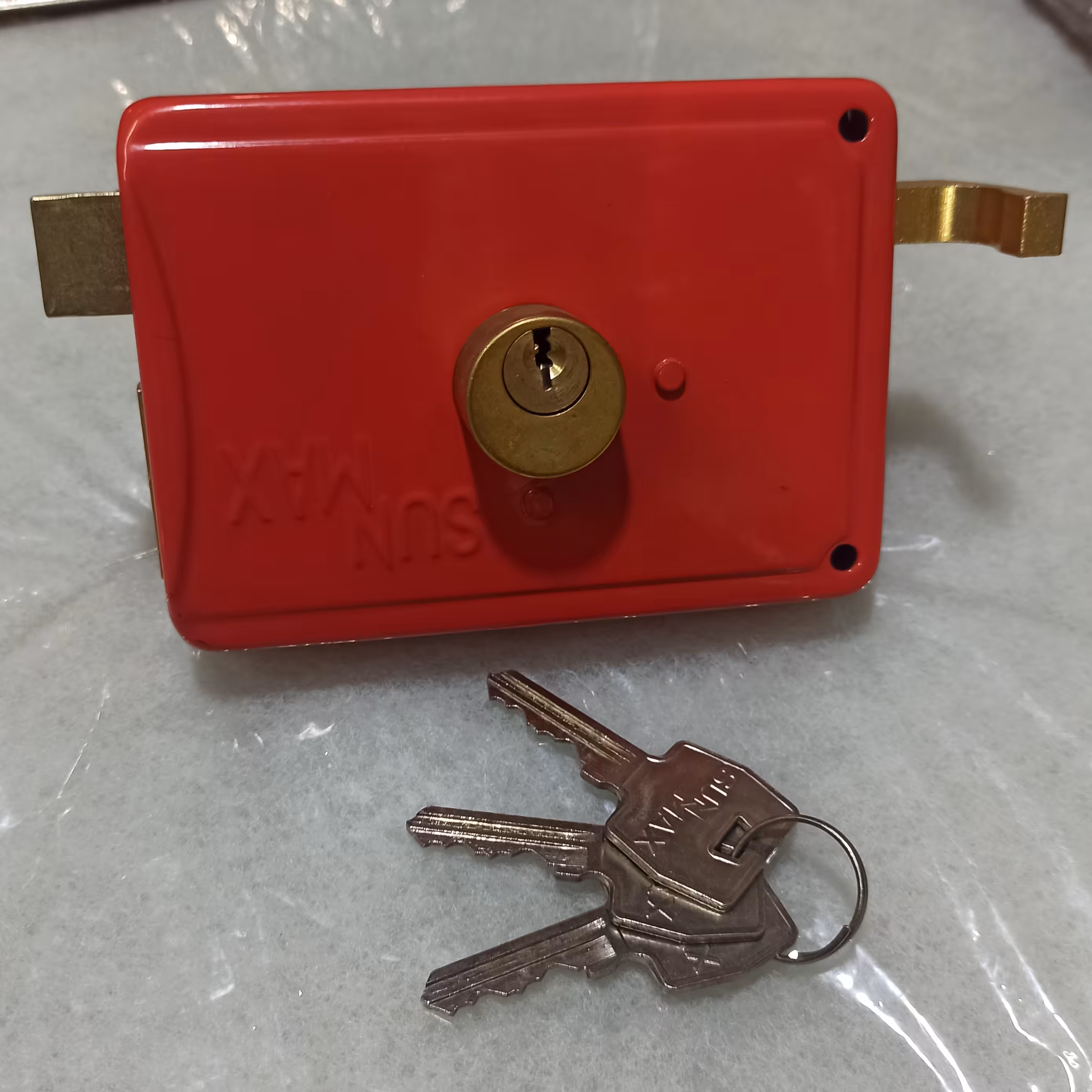 قفل درب حیاطی کلید ساده سان مکث