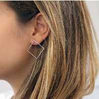 گوشواره نقره عیار 950مدل مربع اسپورت 