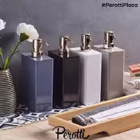 جا مایع یا جا شامپو 
محصولperottiترکیه
ابعاد:10.5×5.5 ارتفاع:16
جنس:پلاستیک 