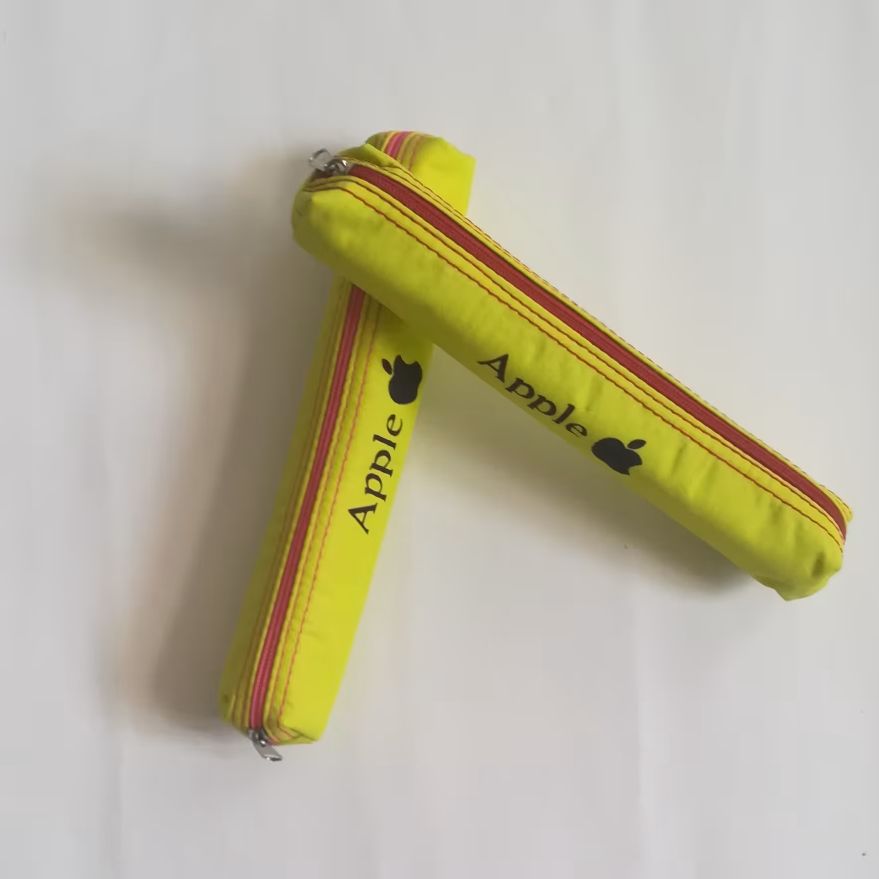 جامدادی برزنتی تک زیپ مینی اپل سایز کوچک رنگ فسفری