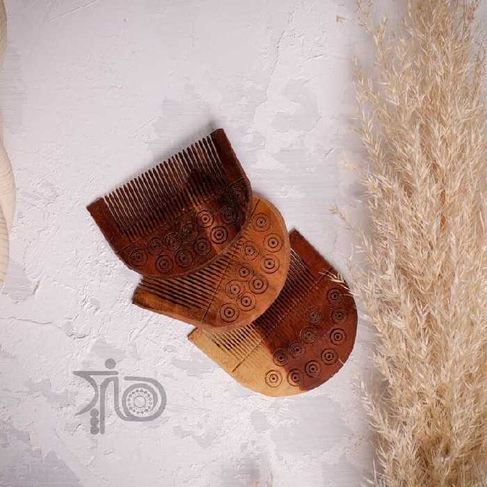 شانه چوبی جیبی دستساز همراه با کیف