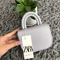 کیف زارا-رنگ طوسی-ابعاد10  در 15-دارای  بند بلند