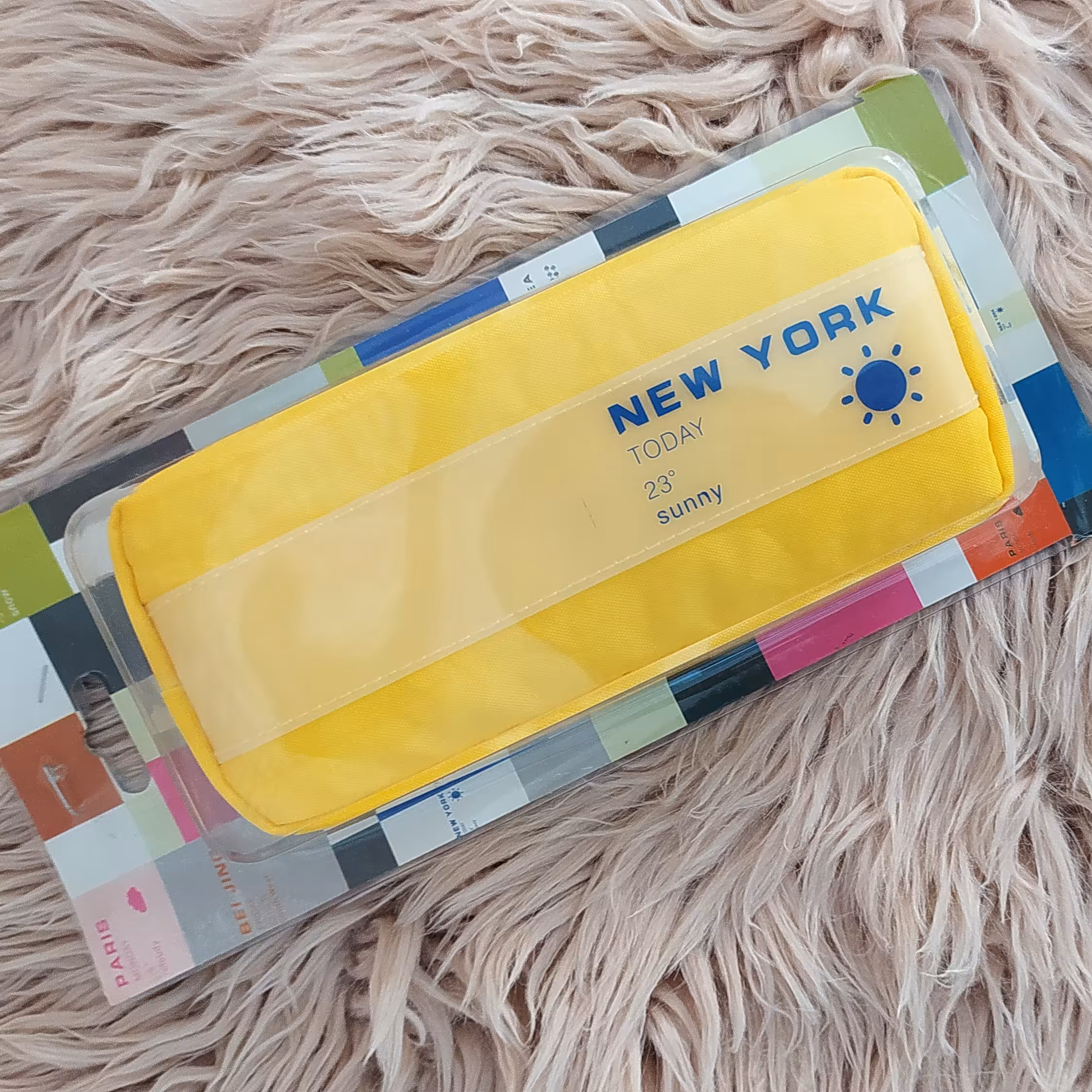 جامدادی زرد خارجی