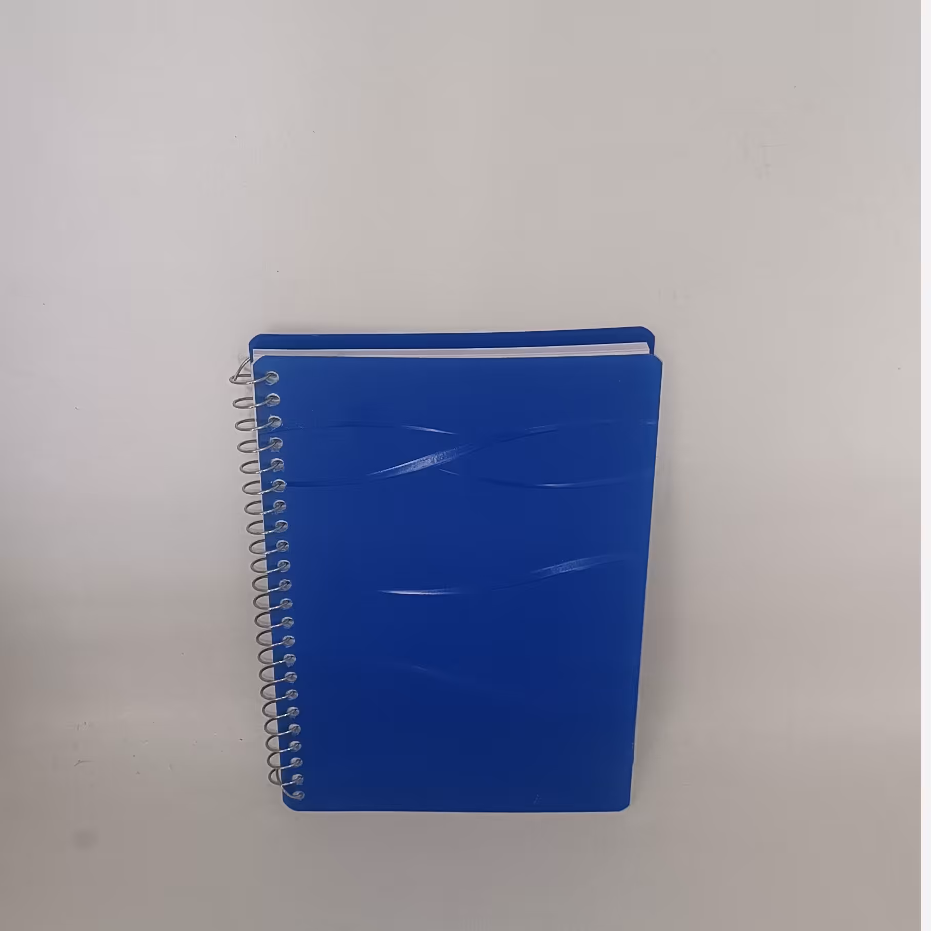 دفترچه لغت انگلیسی سیمی جلد طلقی طرح ساده در رنگ بندی مختلف 