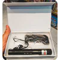 لیزر  دوربرد، برد 10 کیلومتری، دارای دو حالت نقطه ای و پخش شده چند نقطه،شامل شارژر و باتری قابل شارژ