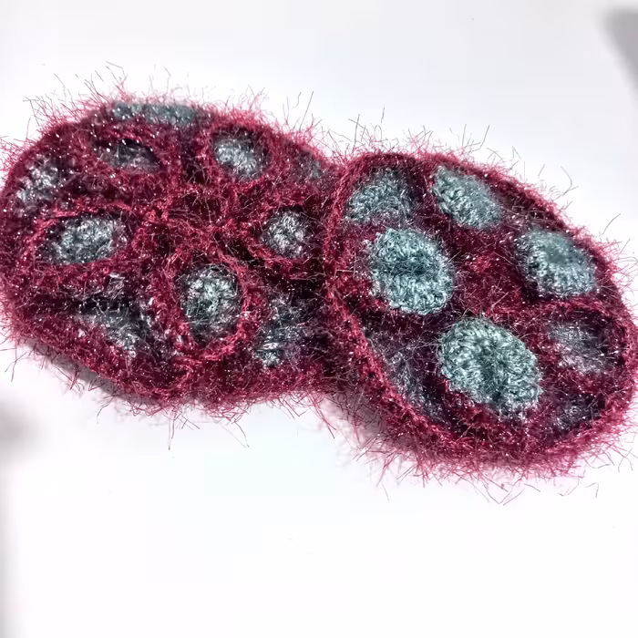 اسکاج  جفتی                طرح گل           محکم و خوش بافت 