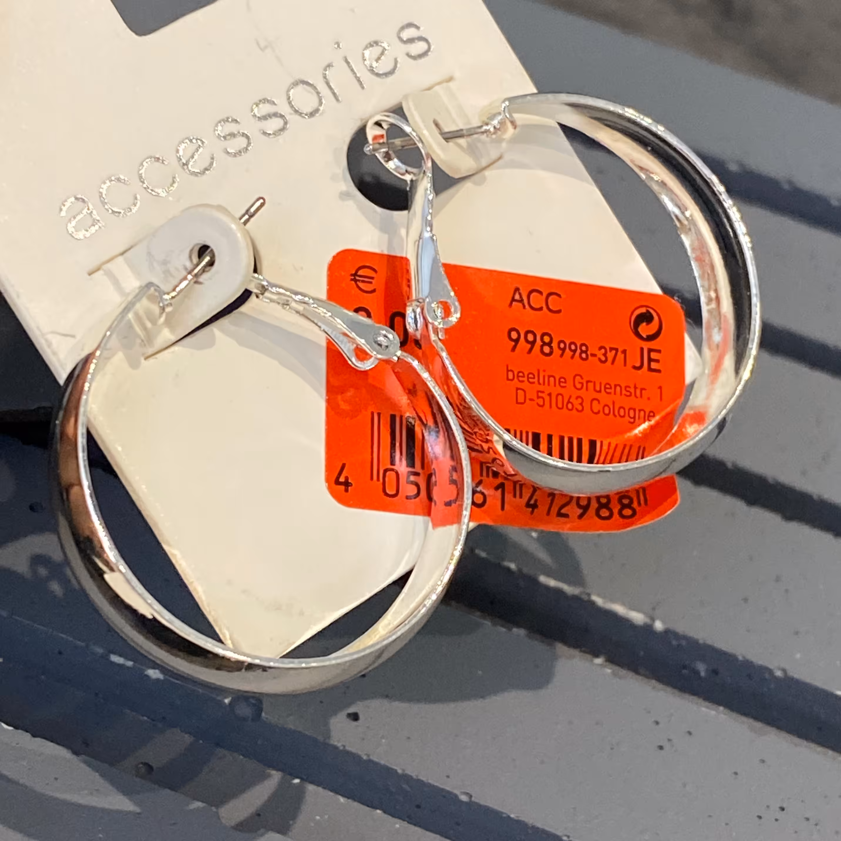 گوشواره حلقه ای بسیار زیبا و خاص ایینه ای گوشواره دخترانه