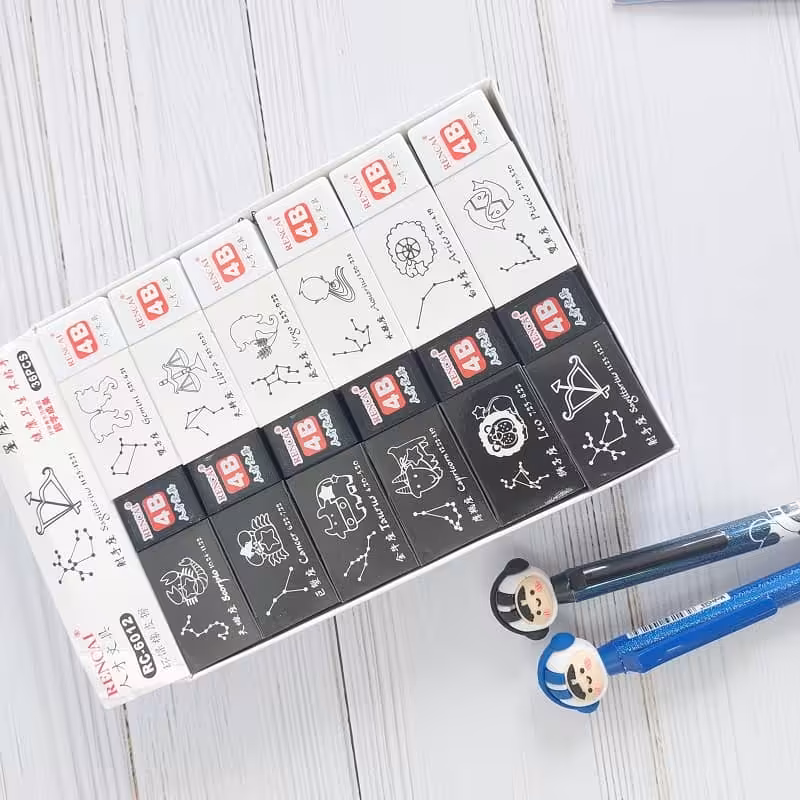 پاک کن فانتزی طرح ماه تولد