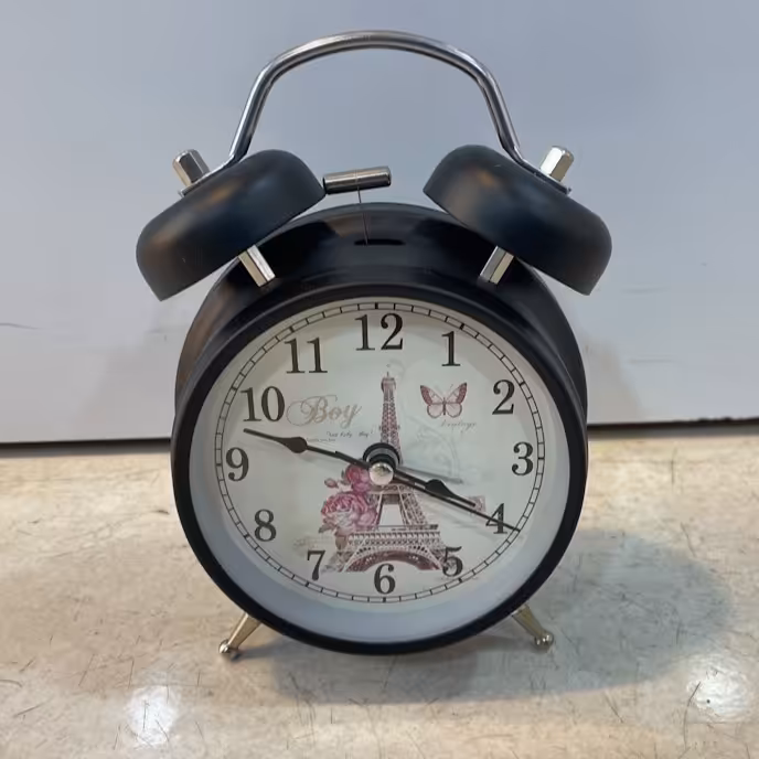 ساعت رومیزی زنگ دار طرح کلاسیک