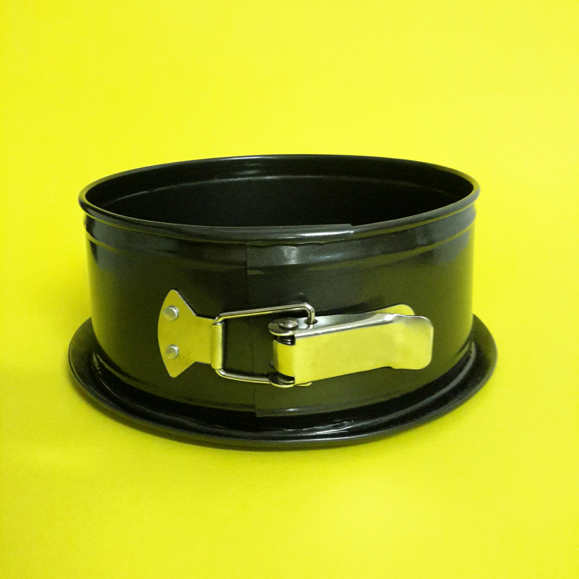 قالب گرد کمربندی ارتفاع 8سانتی قطر 20سانتی