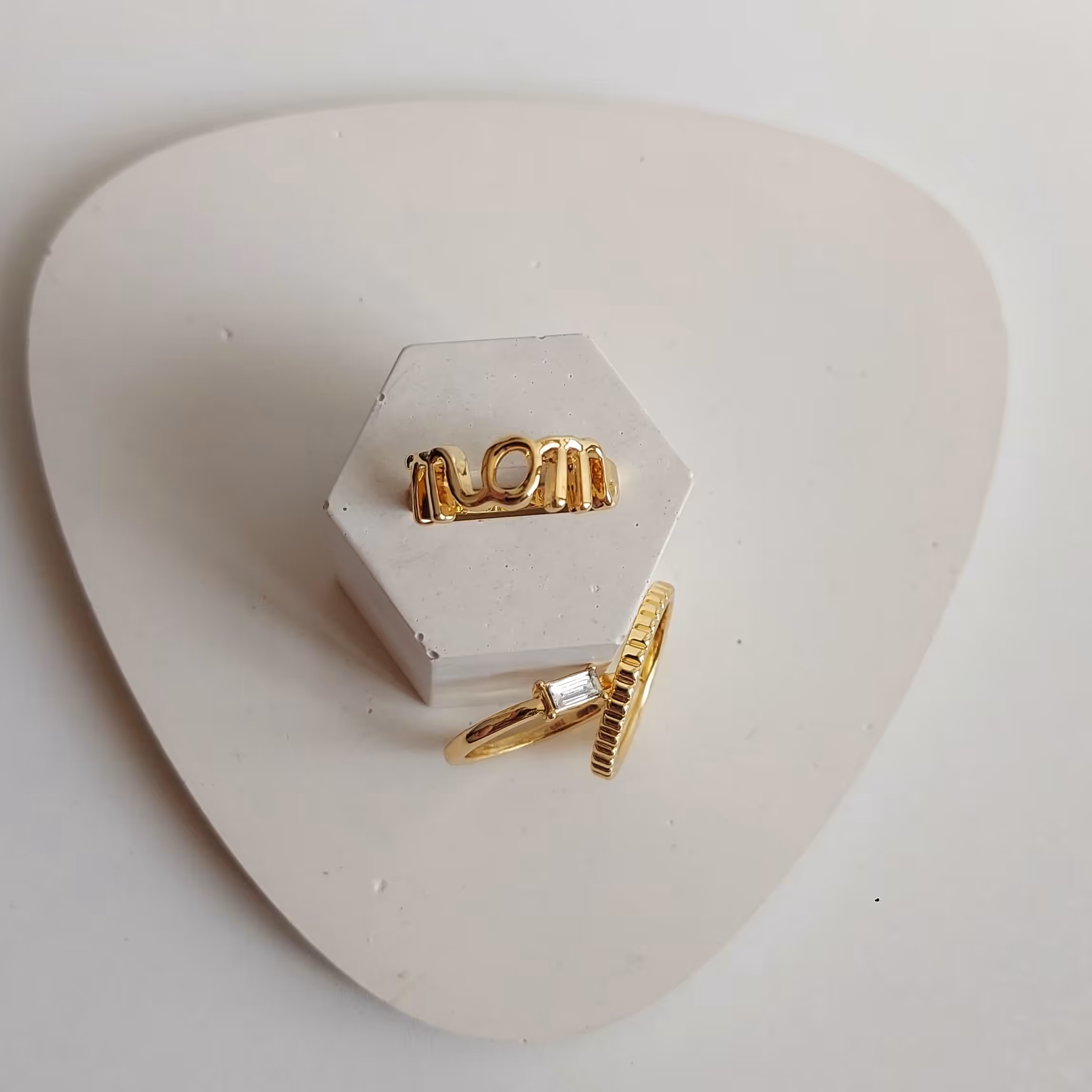 پک انگشتر 3تایی روکش طلا برای مامان های عزیز سایز مدیوم 