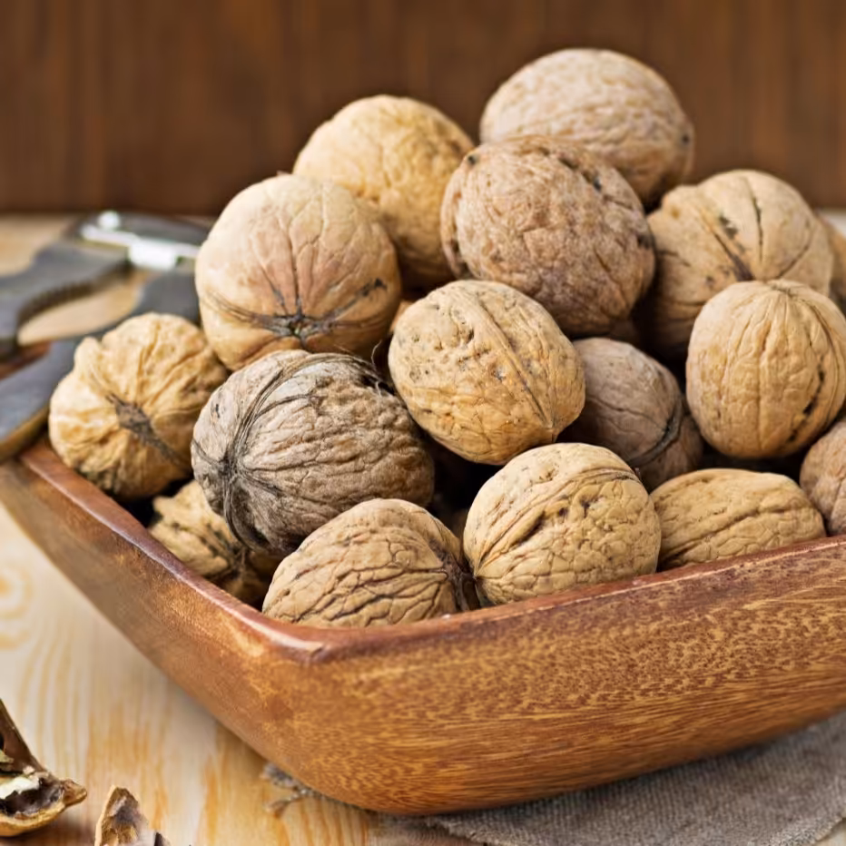 گردو  درجه یک پوست نازک مراغه 1401 (نیم کیلو گرم)