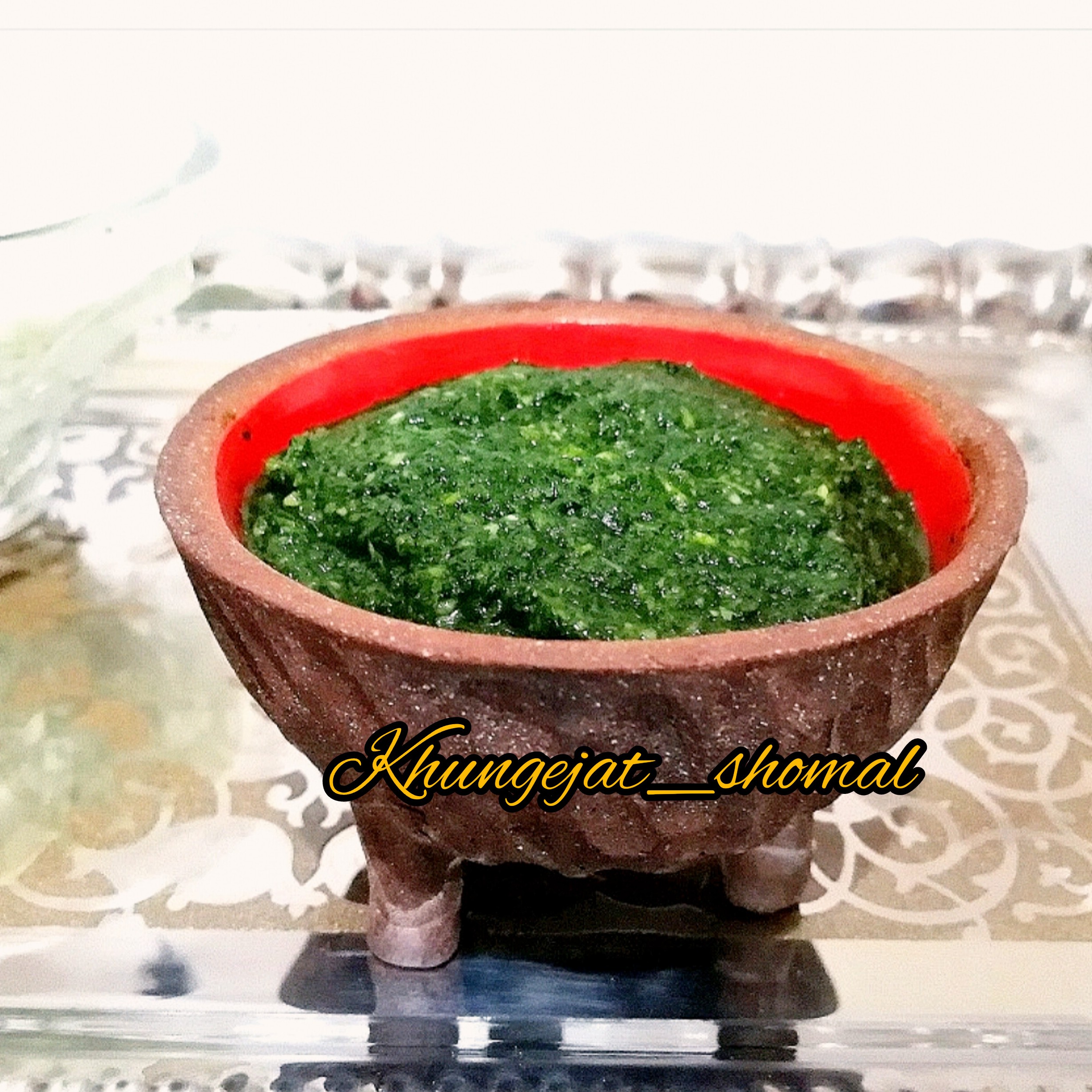 سبزی دلال ماست یا دَلار یا نمک سبز کم سیر(700)گرمی