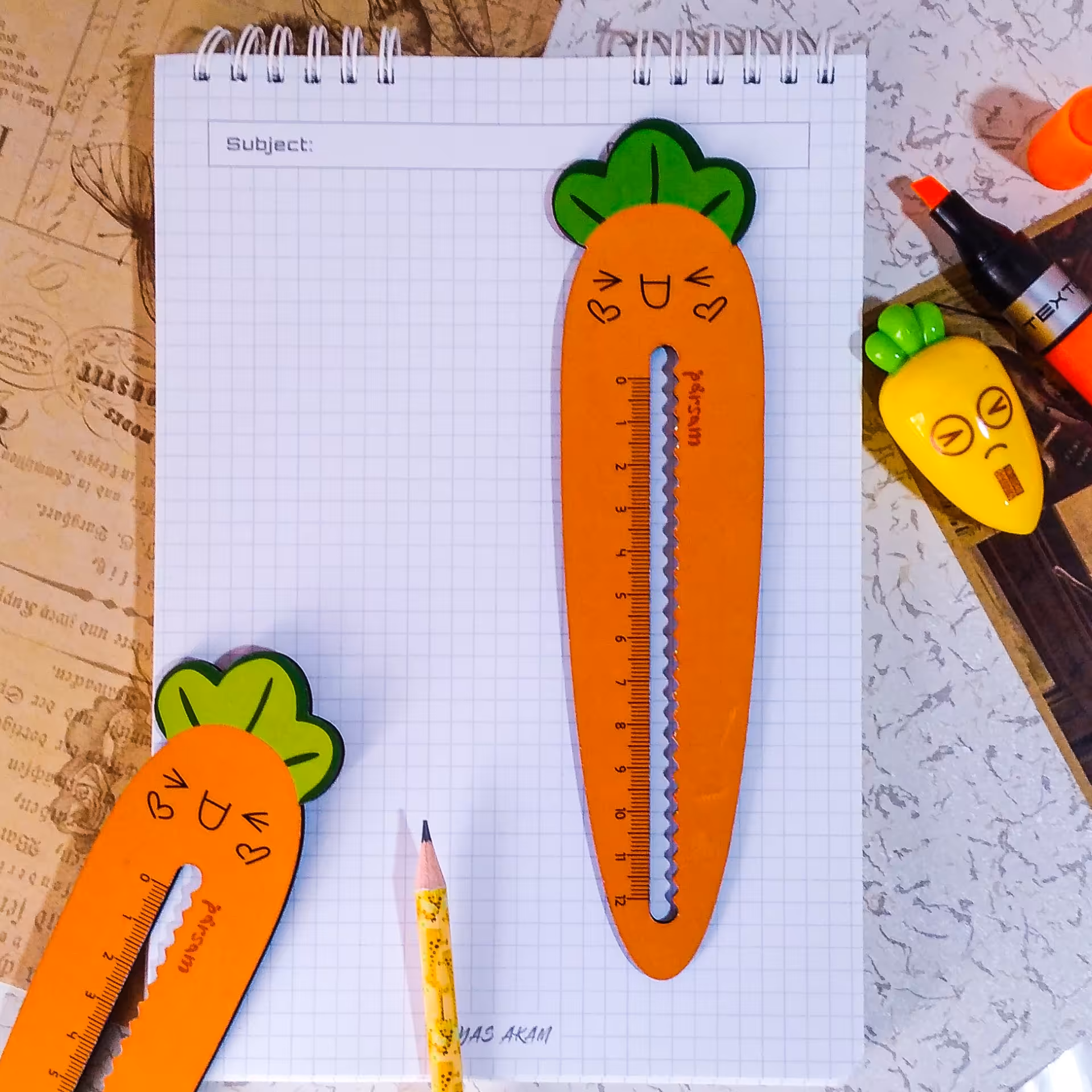 خط کش چوبی طرح هویج 12 سانتی