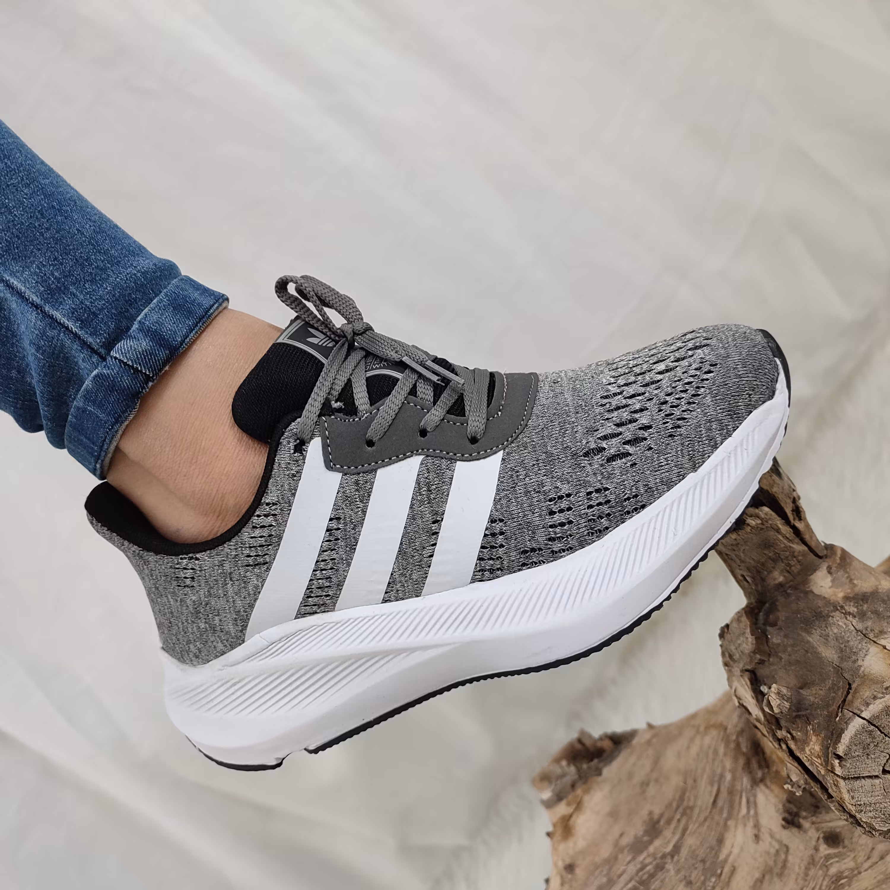 کتونی خارجی زنانه کتونی طبی زنانه کتانی زنانه طبی کتانی آدیداس زنانه کتونی آدیداس زنانه کتانی طبی کتونی طبی کتونی بافت 