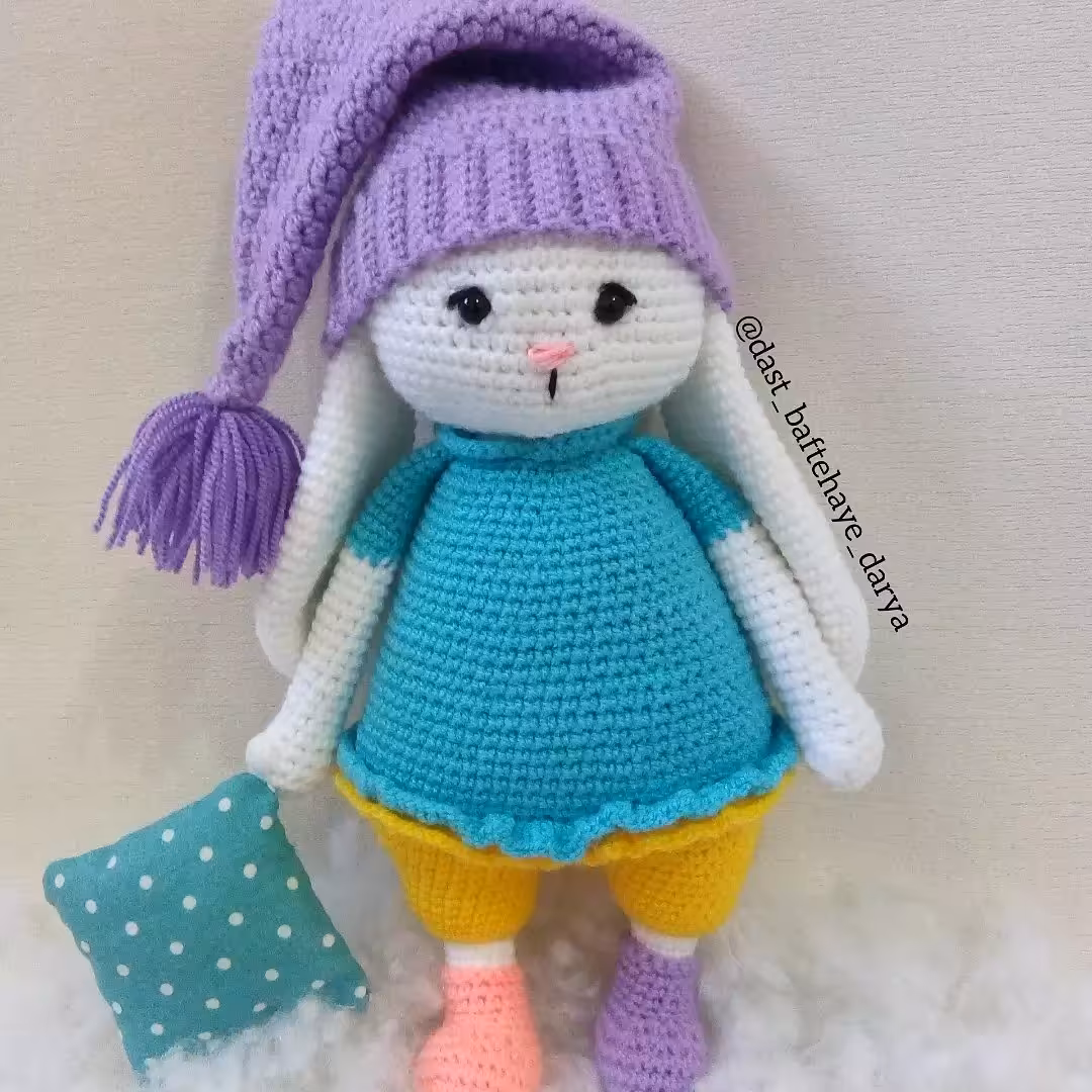 عروسک بافتنی خرگوش خوابالو